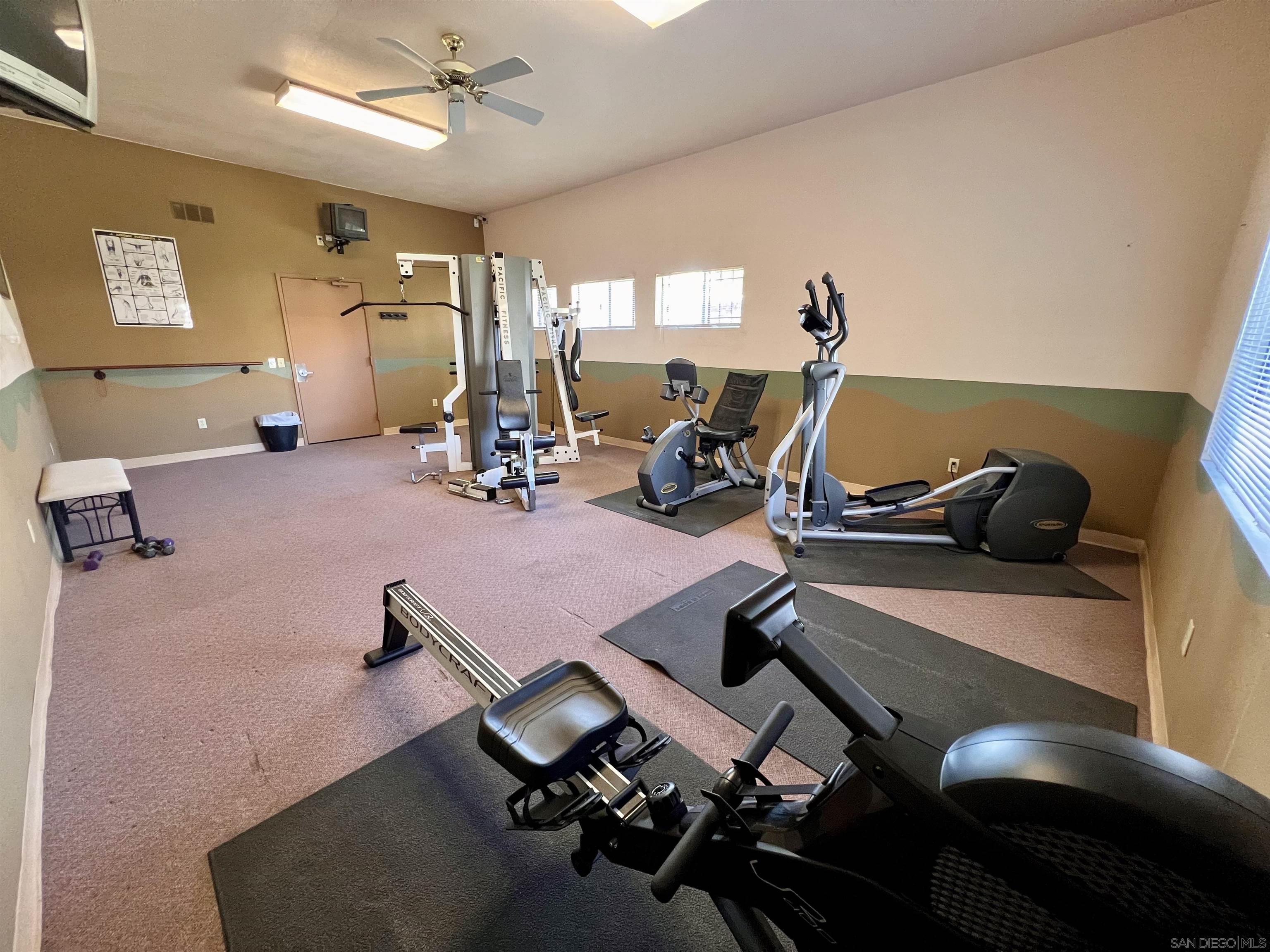 Detail Gallery Image 8 of 32 For 1540  Grandon Ave, San Marcos,  CA 92078 - 3 Beds | 2 Baths