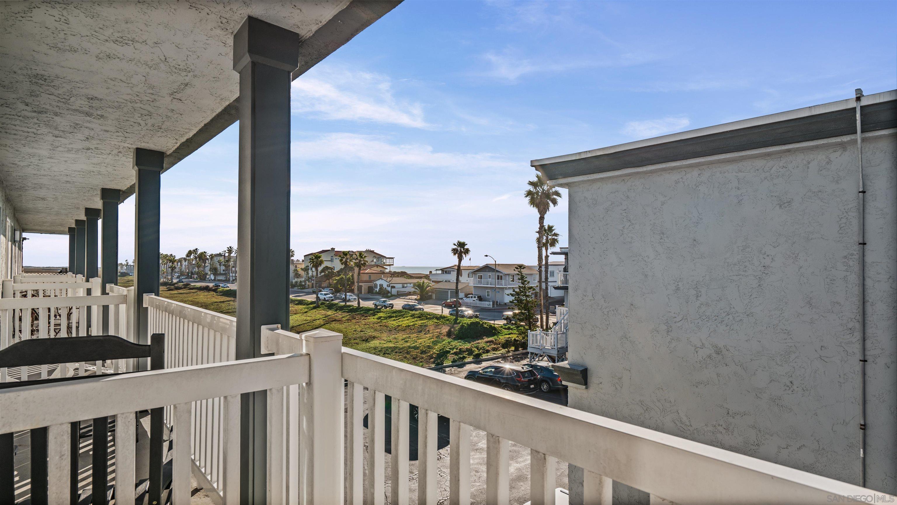 Detail Gallery Image 18 of 26 For 1111  Seacoast Dr.  #50,  Imperial Beach,  CA 91932 - 2 Beds | 1/1 Baths