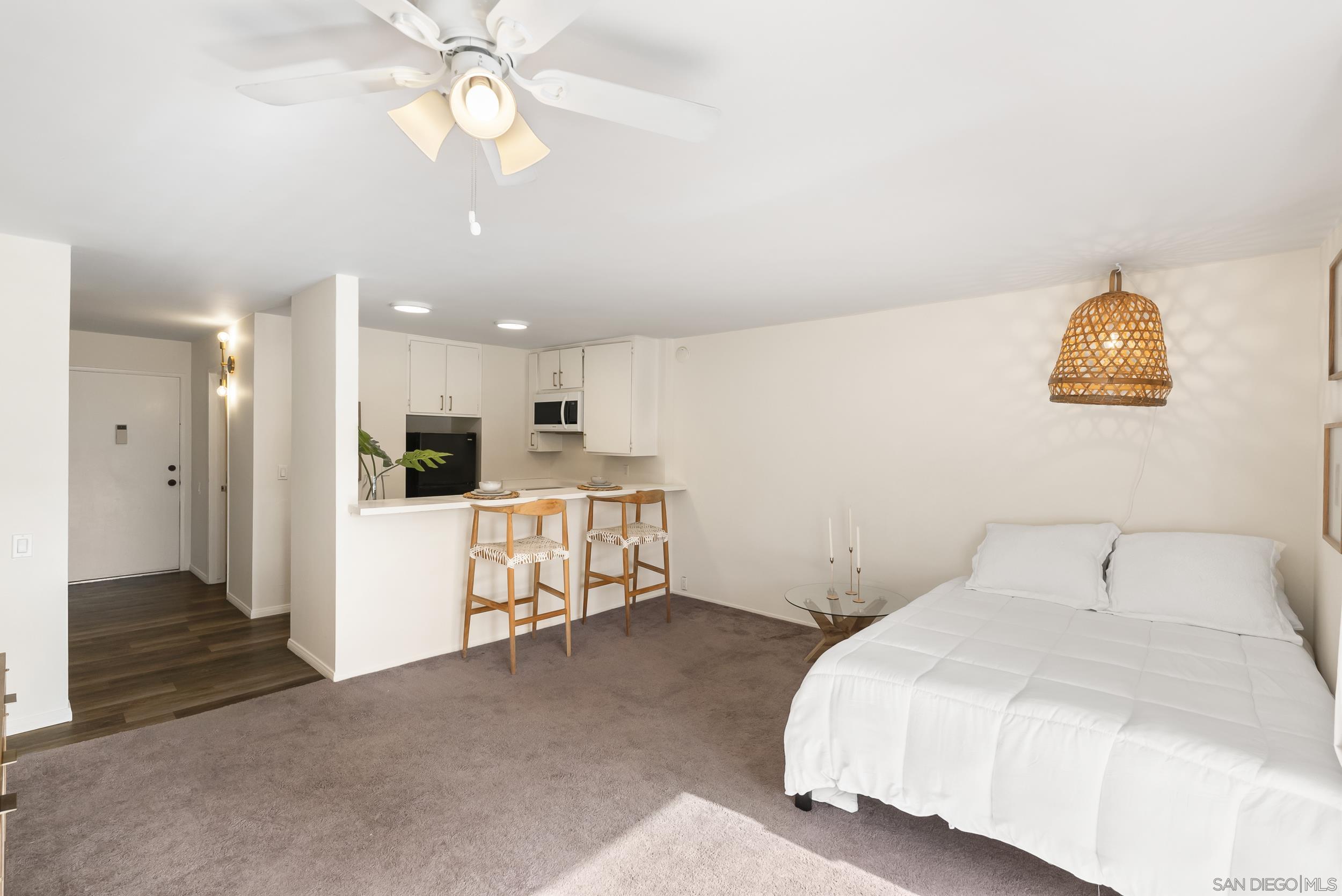 Front Image Thumbnail for SD2600712