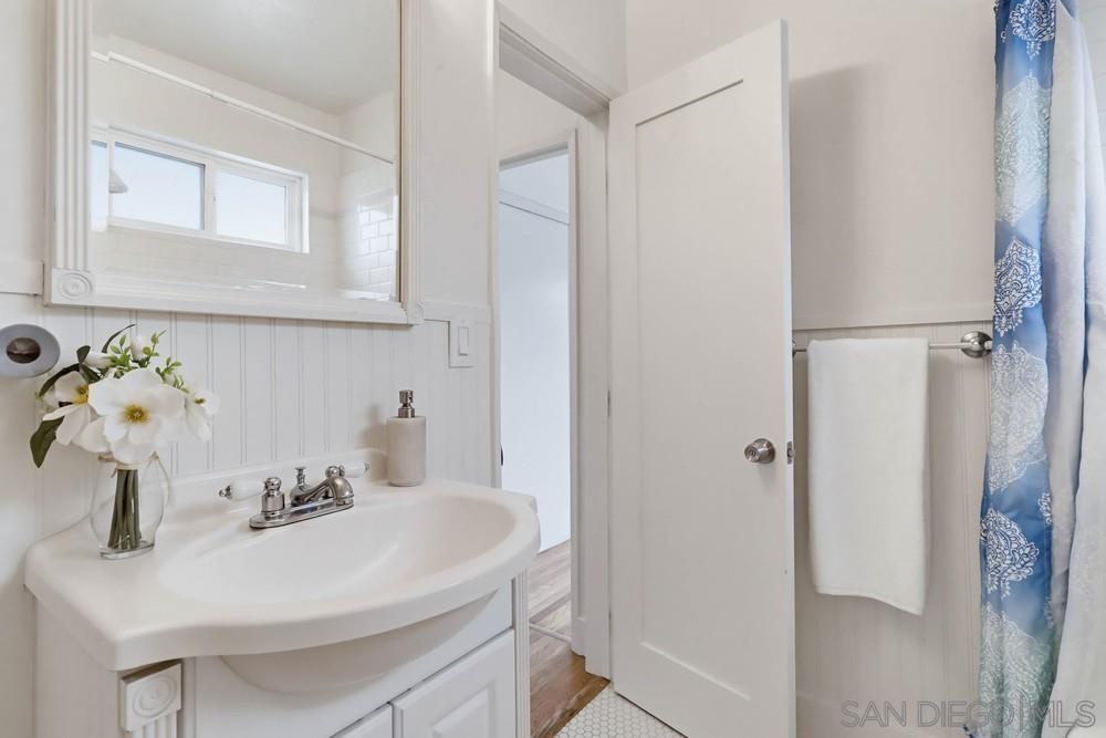 Detail Gallery Image 24 of 32 For 3584  Landis St, San Diego,  CA 92104 - 2 Beds | 1 Baths