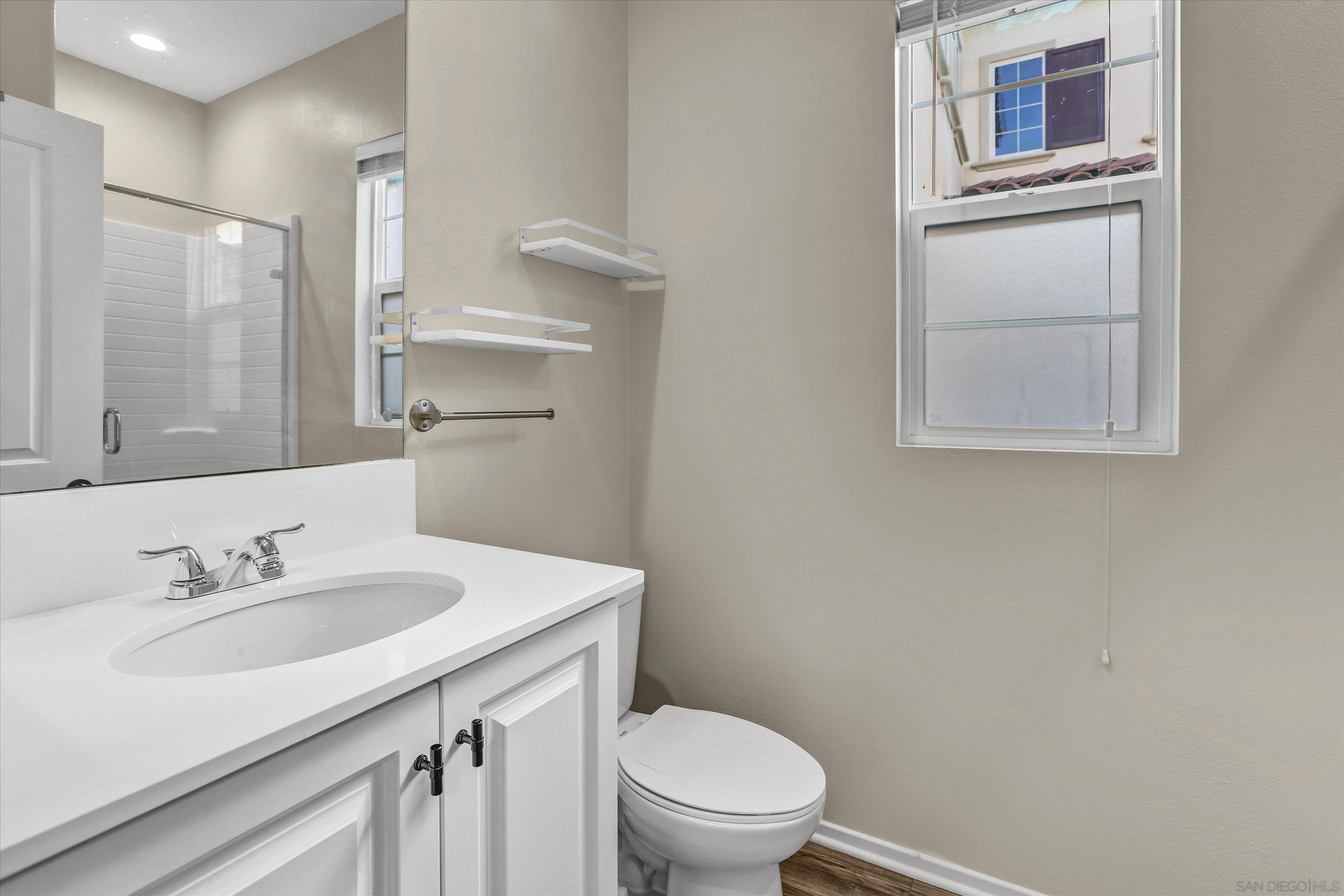 Detail Gallery Image 15 of 31 For 1250  Camino Carmelo, Chula Vista,  CA 91913 - 4 Beds | 3 Baths