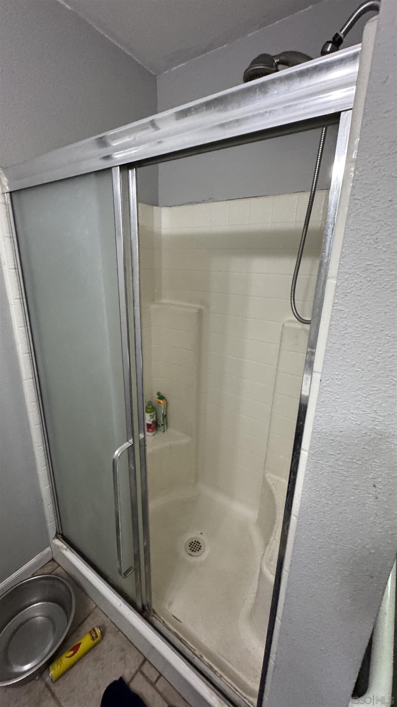 Detail Gallery Image 21 of 34 For 3642 W Redlands Ave, Fresno,  CA 93722 - 3 Beds | 2 Baths