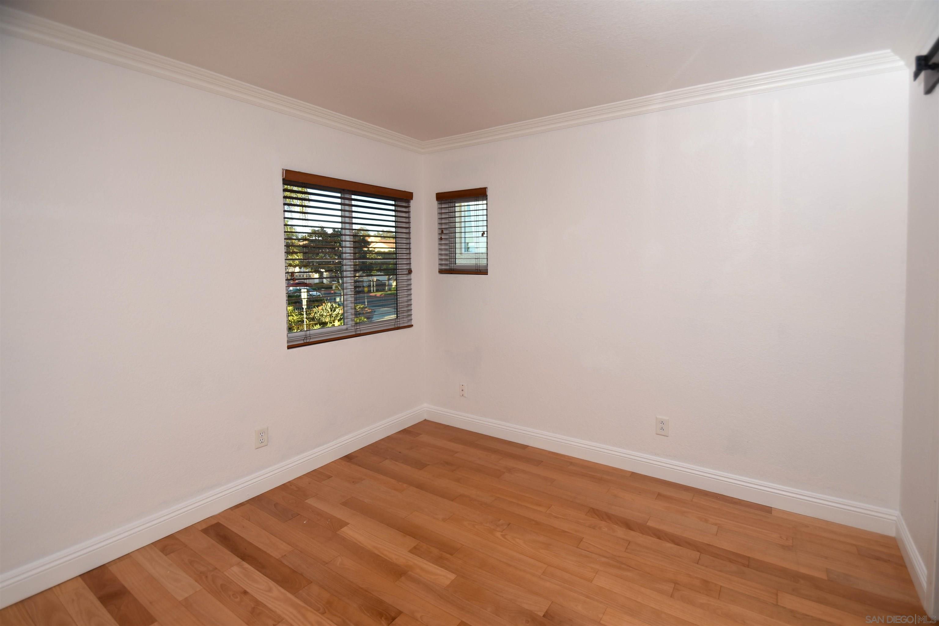 Detail Gallery Image 13 of 25 For 4073  Ivey Vista Way, Oceanside,  CA 92057 - 3 Beds | 2/1 Baths