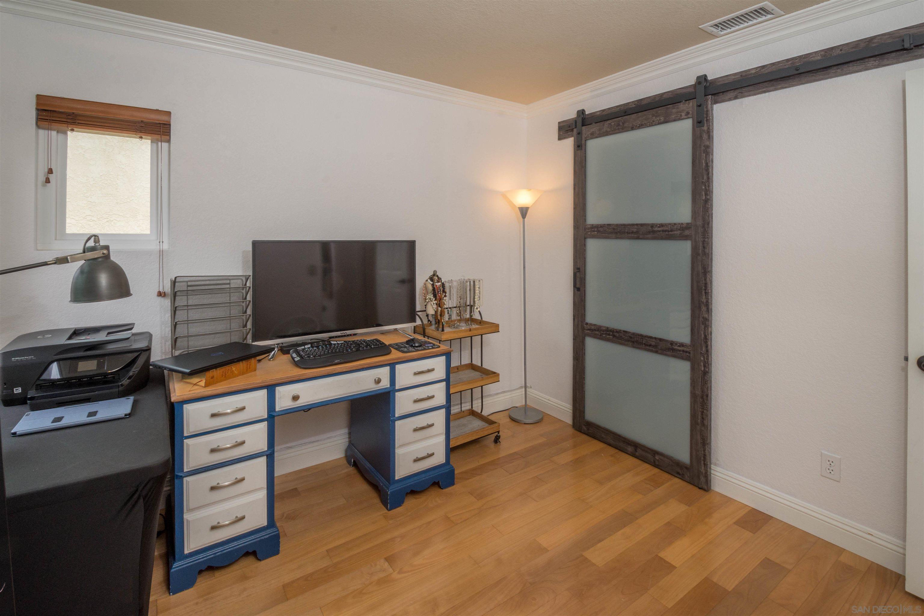 Detail Gallery Image 14 of 25 For 4073  Ivey Vista Way, Oceanside,  CA 92057 - 3 Beds | 2/1 Baths