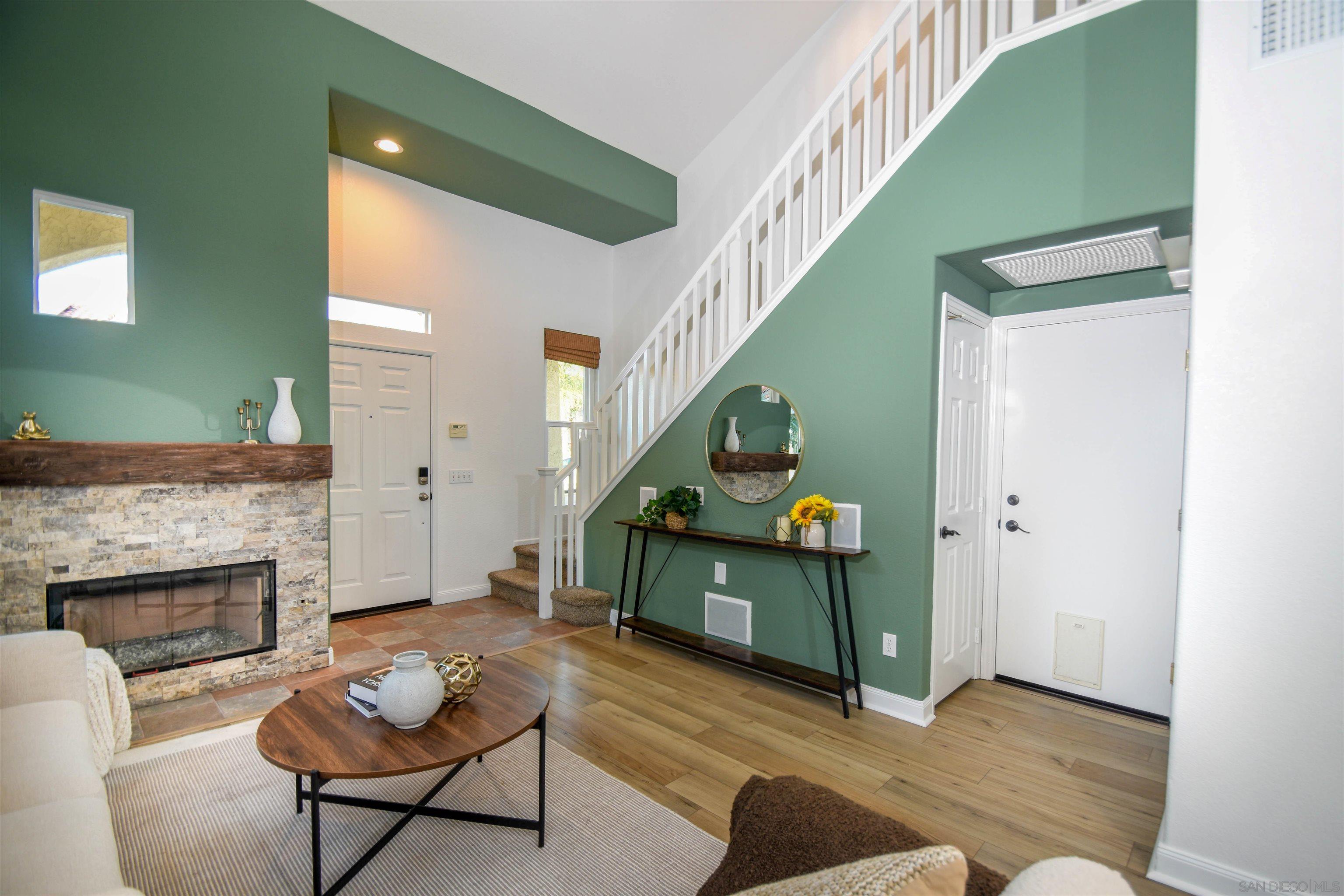 Detail Gallery Image 3 of 25 For 4073  Ivey Vista Way, Oceanside,  CA 92057 - 3 Beds | 2/1 Baths