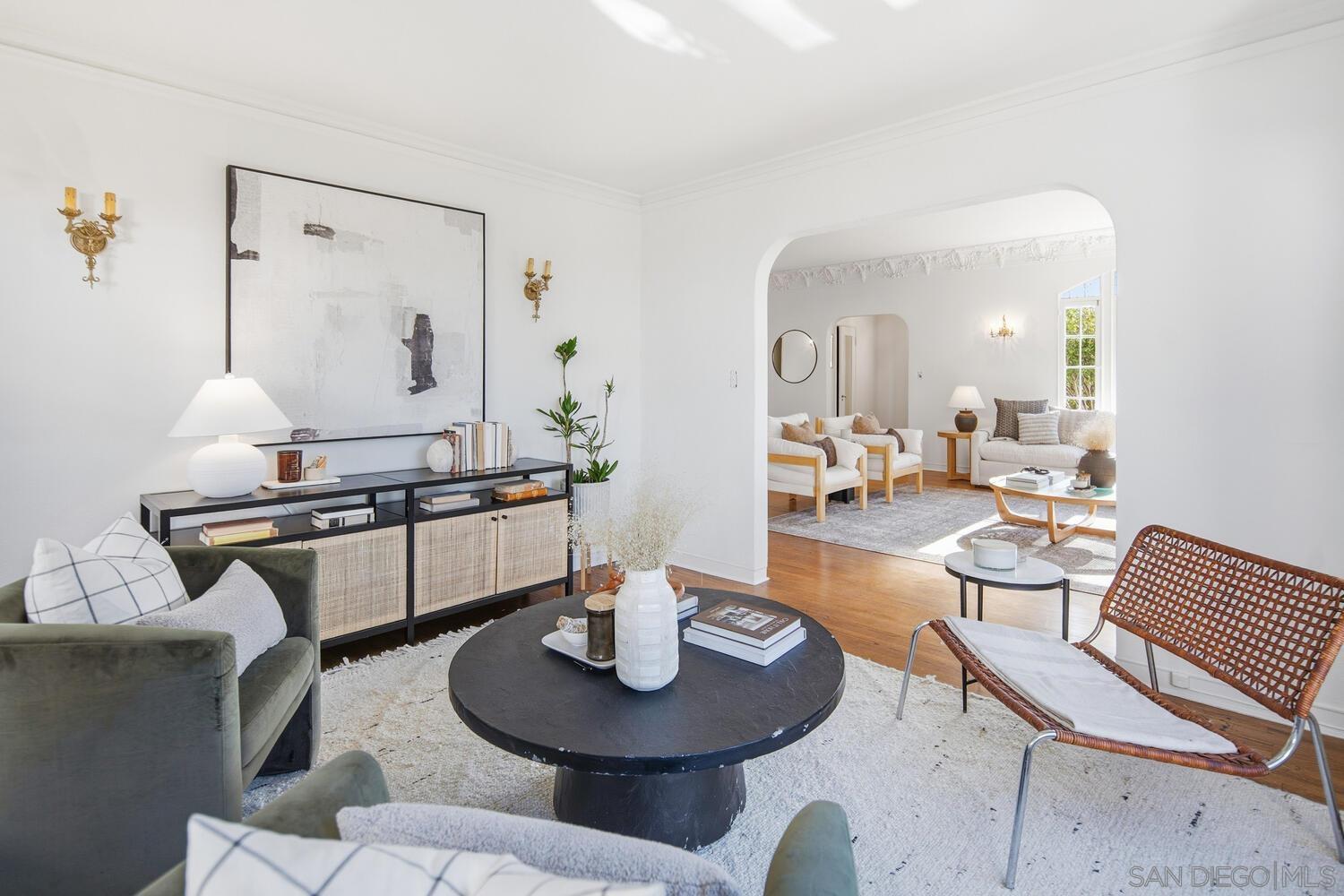 Detail Gallery Image 16 of 75 For 4422  Leon St, San Diego,  CA 92107 - 4 Beds | 4 Baths