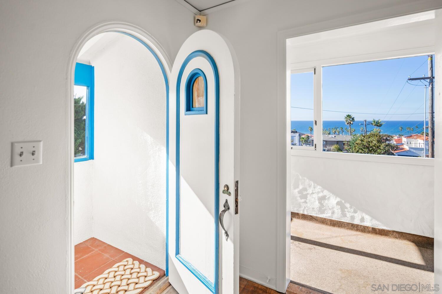 Detail Gallery Image 44 of 75 For 4422  Leon St, San Diego,  CA 92107 - 4 Beds | 4 Baths