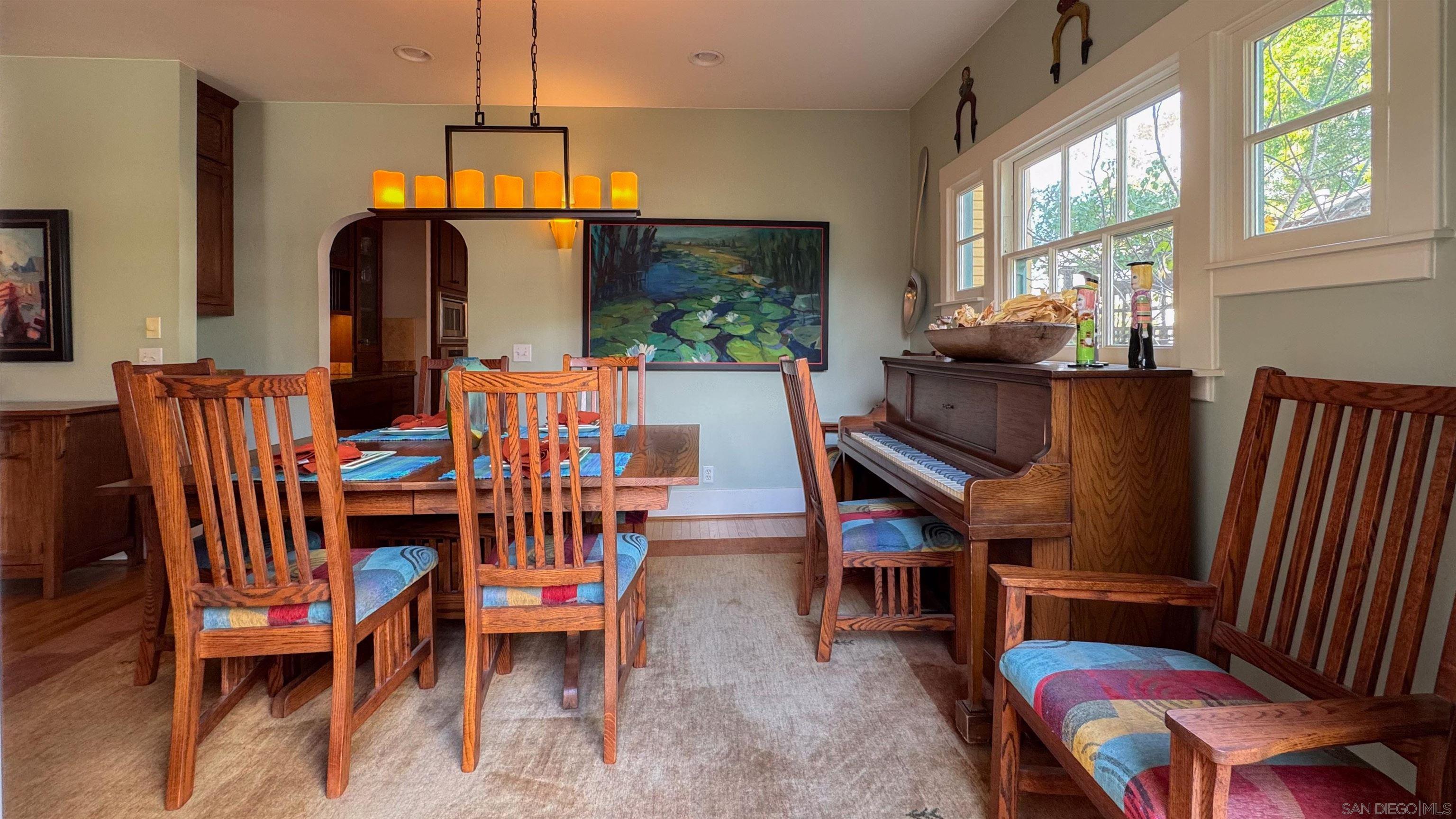 Detail Gallery Image 13 of 62 For 210 E 6th Ave, Escondido,  CA 92025 - 4 Beds | 4 Baths