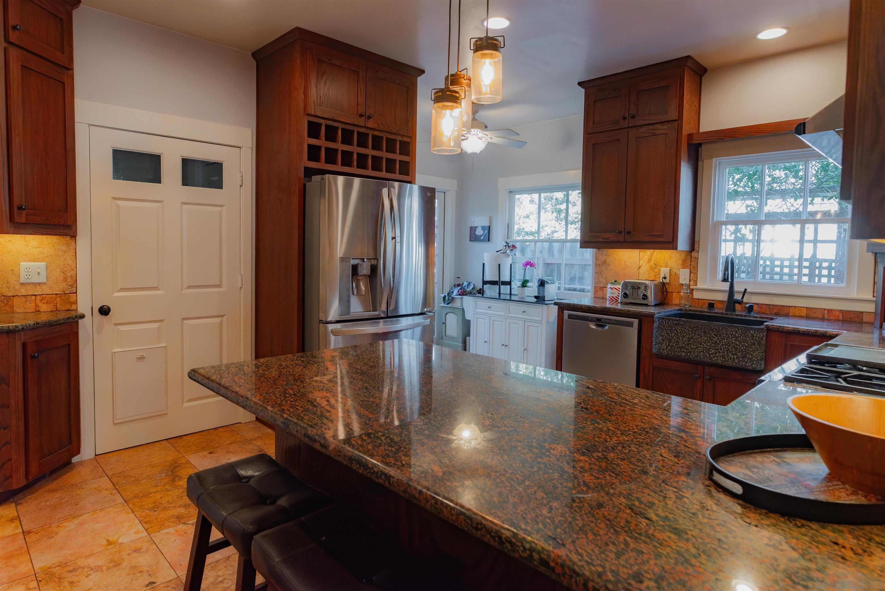 Detail Gallery Image 15 of 61 For 210 E 6th Ave, Escondido,  CA 92025 - 4 Beds | 4 Baths