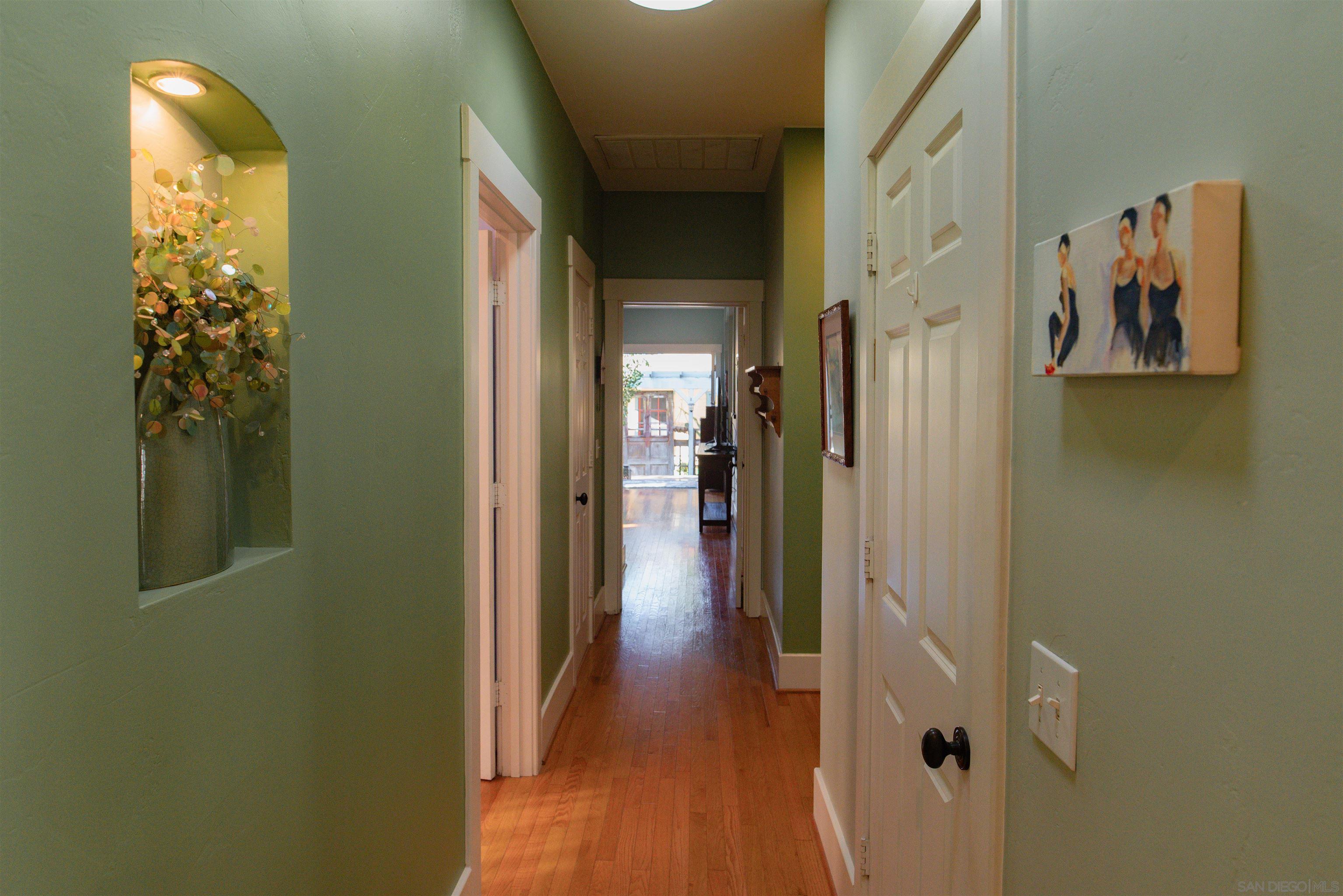 Detail Gallery Image 31 of 61 For 210 E 6th Ave, Escondido,  CA 92025 - 4 Beds | 4 Baths