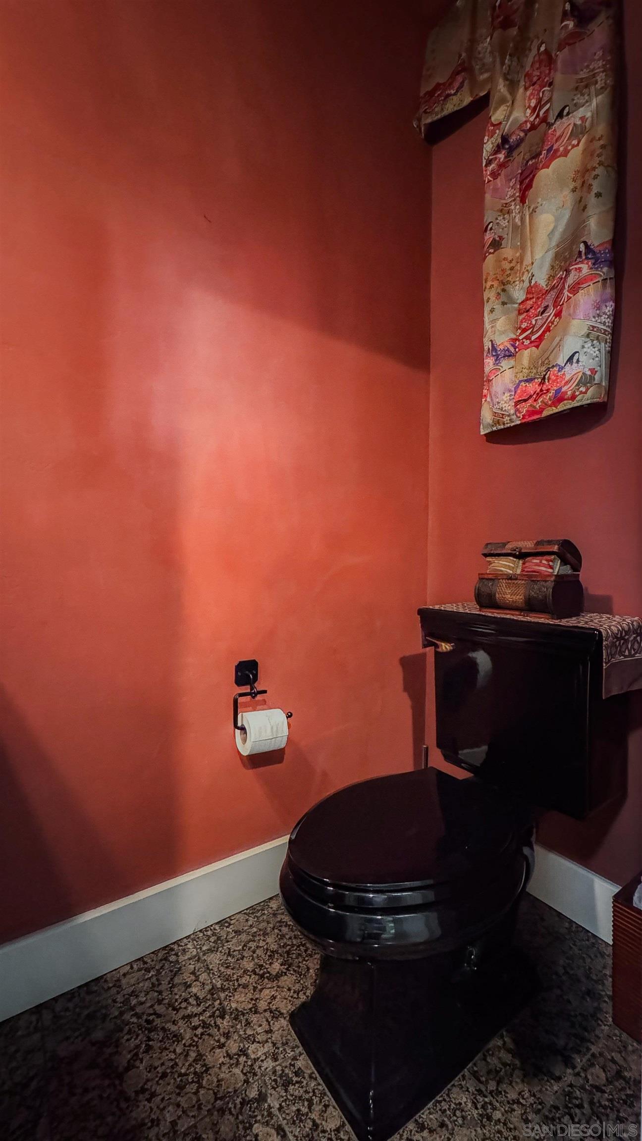 Detail Gallery Image 35 of 61 For 210 E 6th Ave, Escondido,  CA 92025 - 4 Beds | 4 Baths