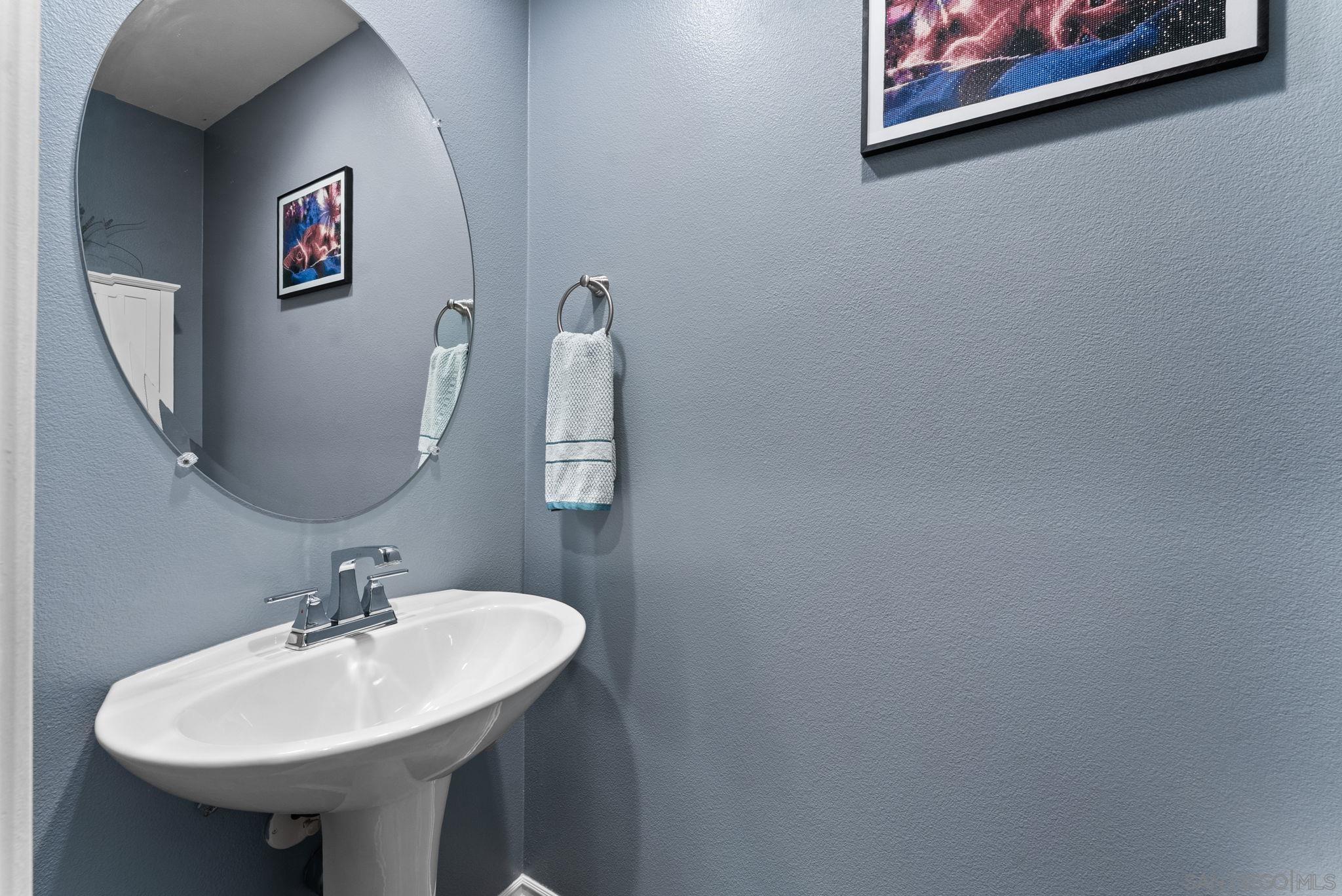 Detail Gallery Image 11 of 29 For 2532  S Escondido Blvd  #204,  Escondido,  CA 92025 - 2 Beds | 2/1 Baths