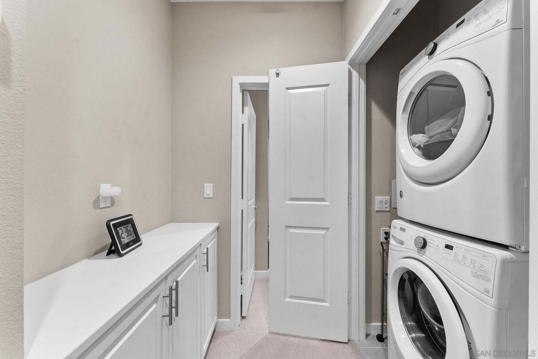 Detail Gallery Image 16 of 29 For 2532  S Escondido Blvd  #204,  Escondido,  CA 92025 - 2 Beds | 2/1 Baths