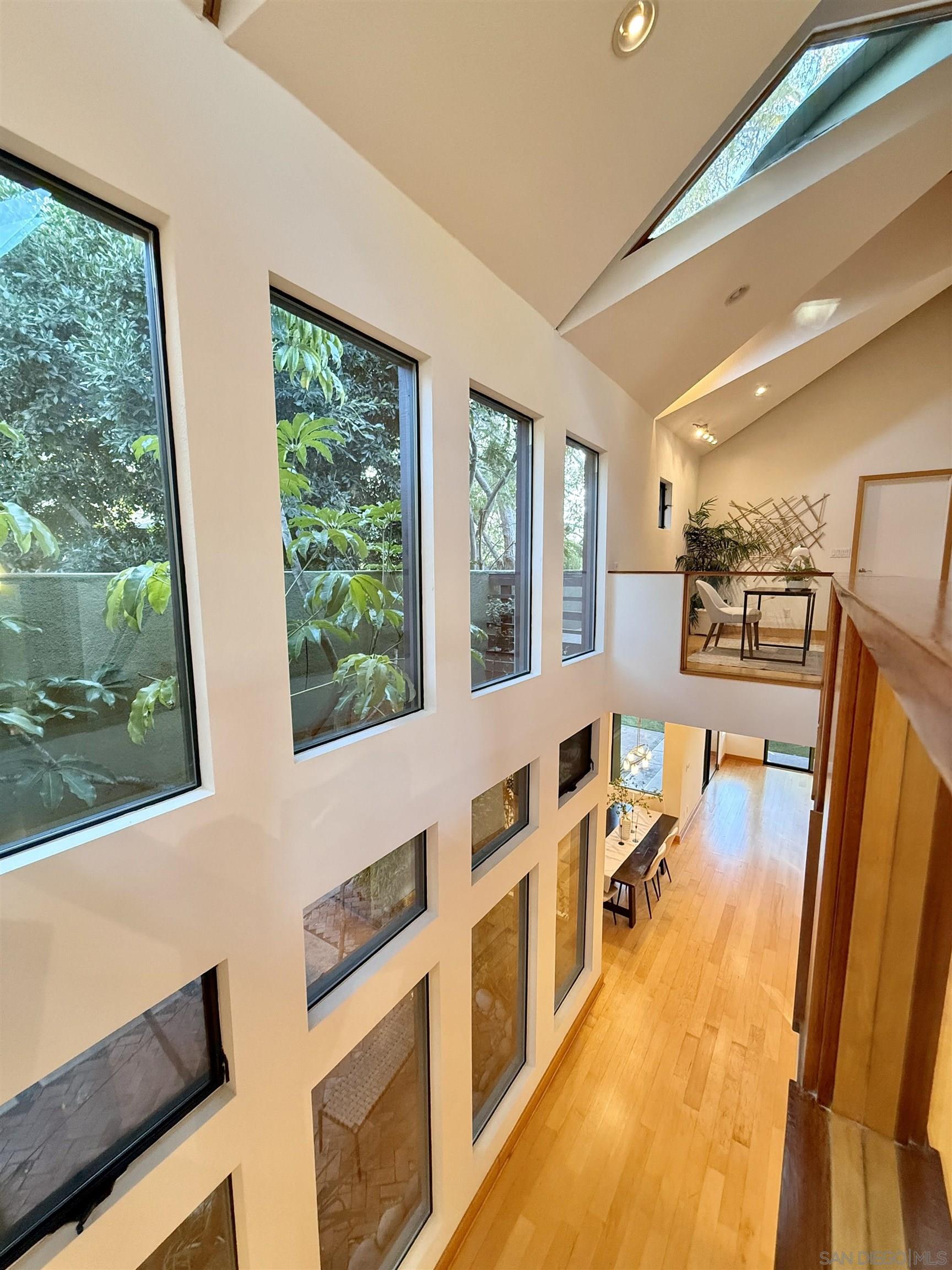 Detail Gallery Image 18 of 31 For 3566  Albatross St, San Diego,  CA 92103 - 3 Beds | 3/1 Baths