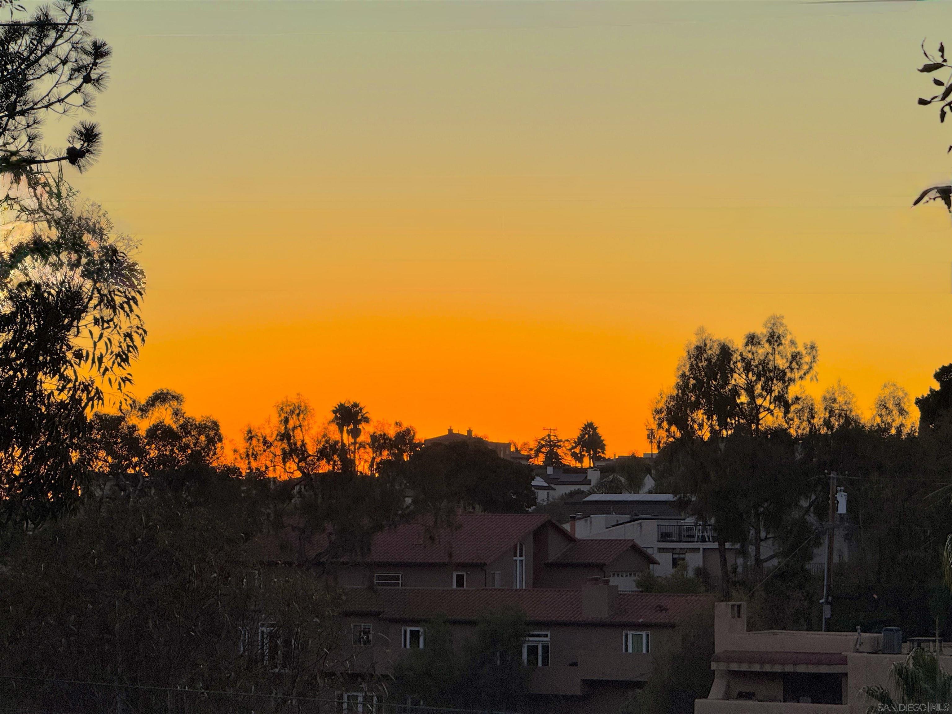 Detail Gallery Image 28 of 31 For 3566  Albatross St, San Diego,  CA 92103 - 3 Beds | 3/1 Baths