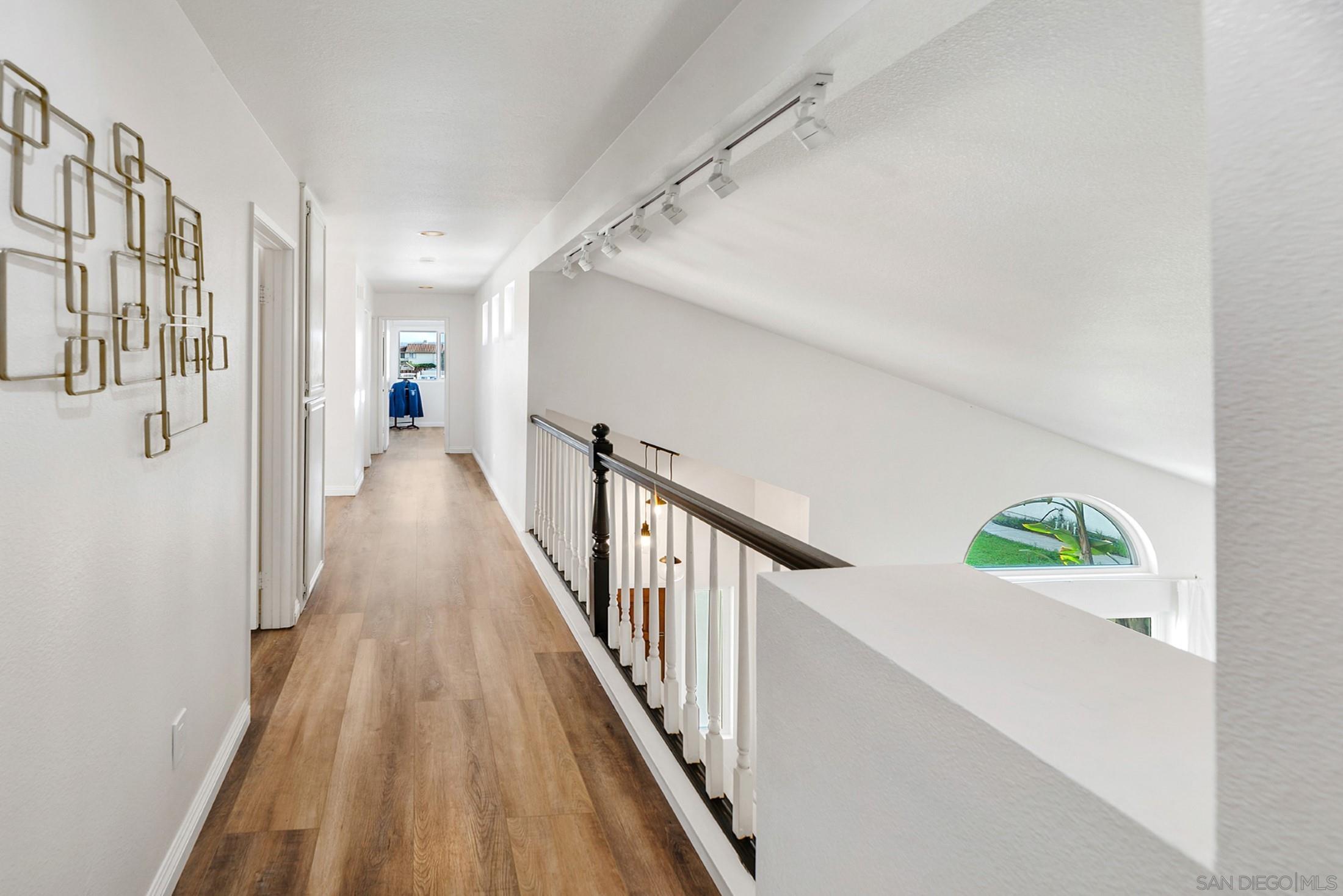 Detail Gallery Image 18 of 40 For 10734  Chinon Circle, San Diego,  CA 92126 - 4 Beds | 2/1 Baths