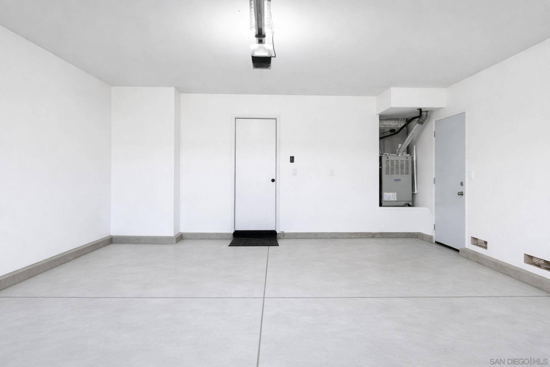 Detail Gallery Image 31 of 40 For 10734  Chinon Circle, San Diego,  CA 92126 - 4 Beds | 2/1 Baths