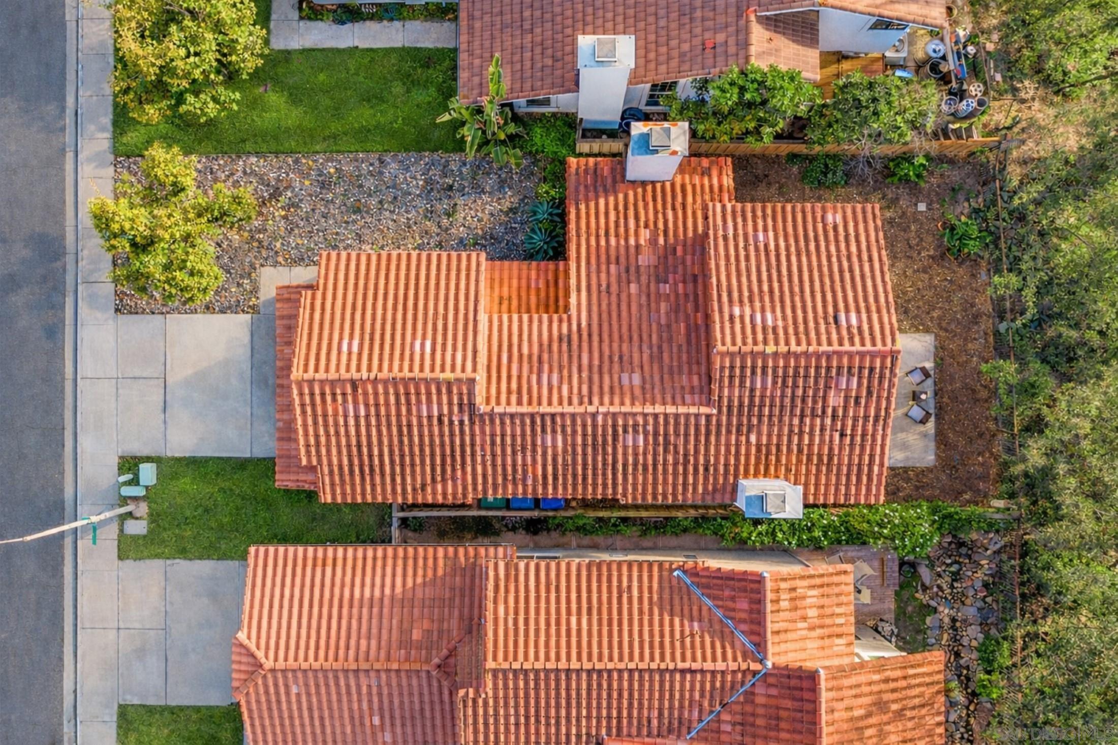 Detail Gallery Image 39 of 40 For 10734  Chinon Circle, San Diego,  CA 92126 - 4 Beds | 2/1 Baths