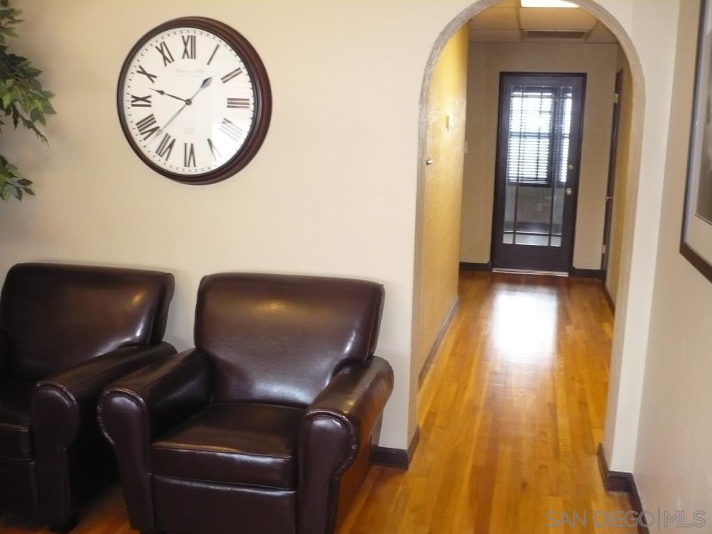 Detail Gallery Image 3 of 5 For 430  Nutmeg, San Diego,  CA 92103 - – Beds | – Baths