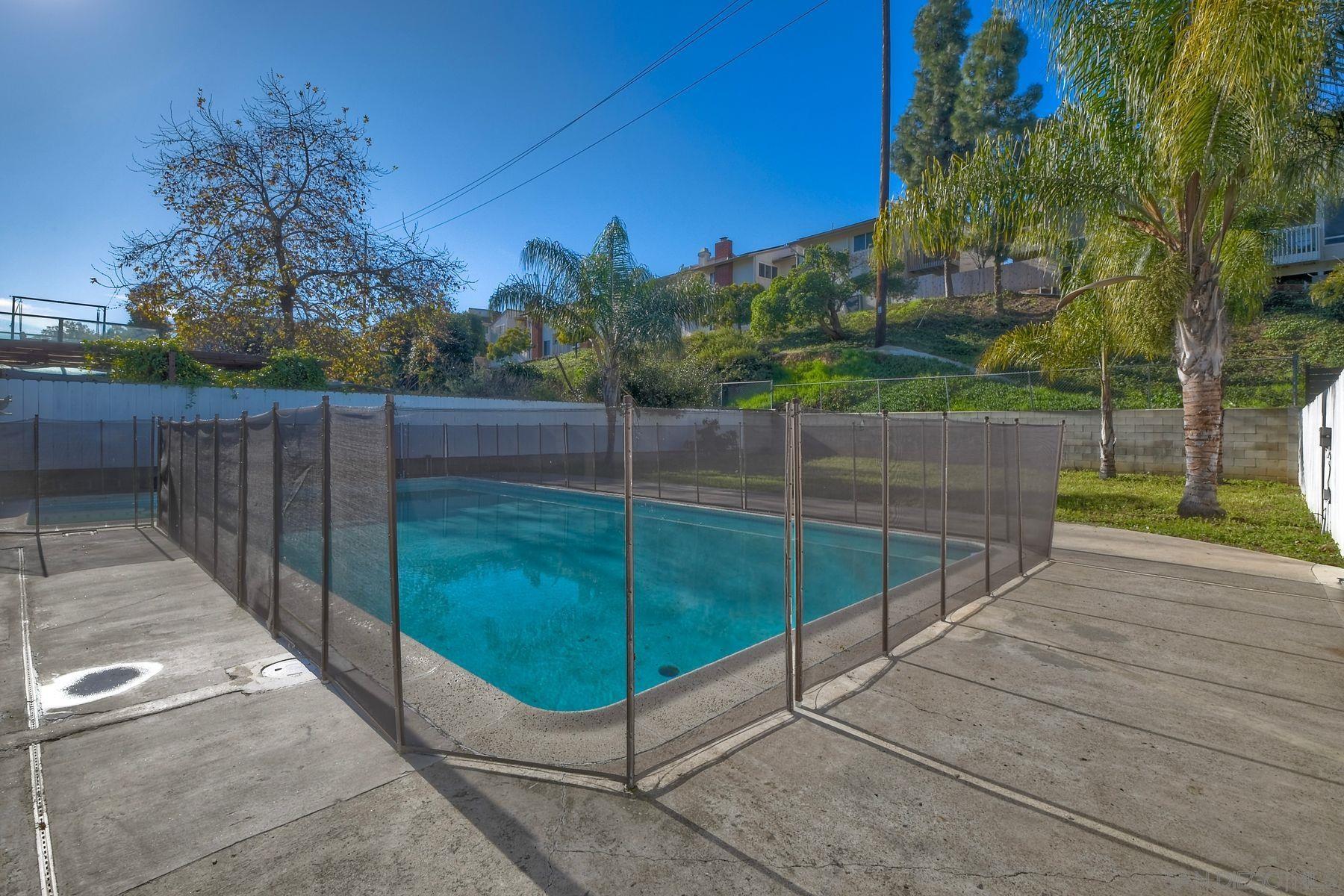 Detail Gallery Image 24 of 26 For 2372  Worden St, San Diego,  CA 92107 - 4 Beds | 2 Baths