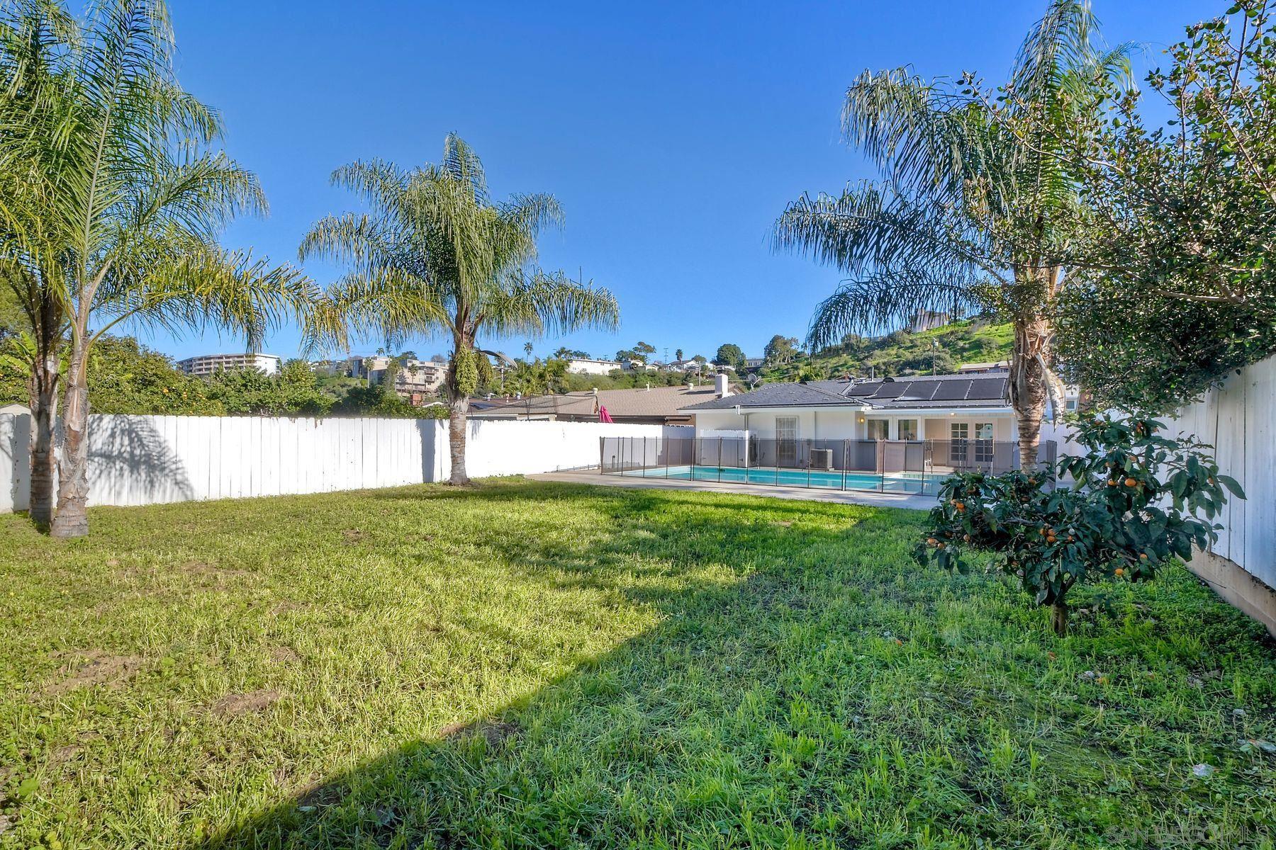 Detail Gallery Image 25 of 26 For 2372  Worden St, San Diego,  CA 92107 - 4 Beds | 2 Baths