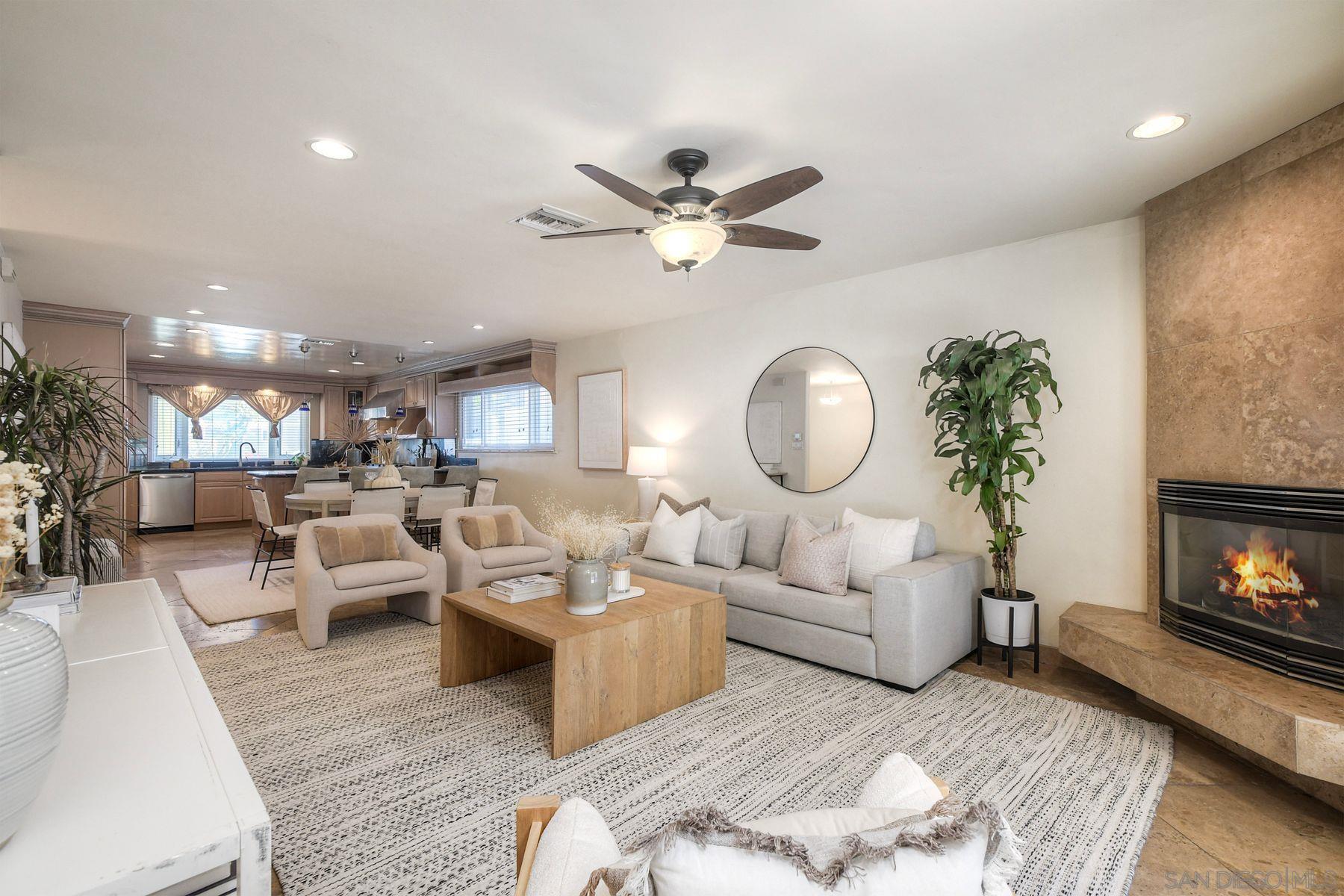 Detail Gallery Image 4 of 26 For 2372  Worden St, San Diego,  CA 92107 - 4 Beds | 2 Baths