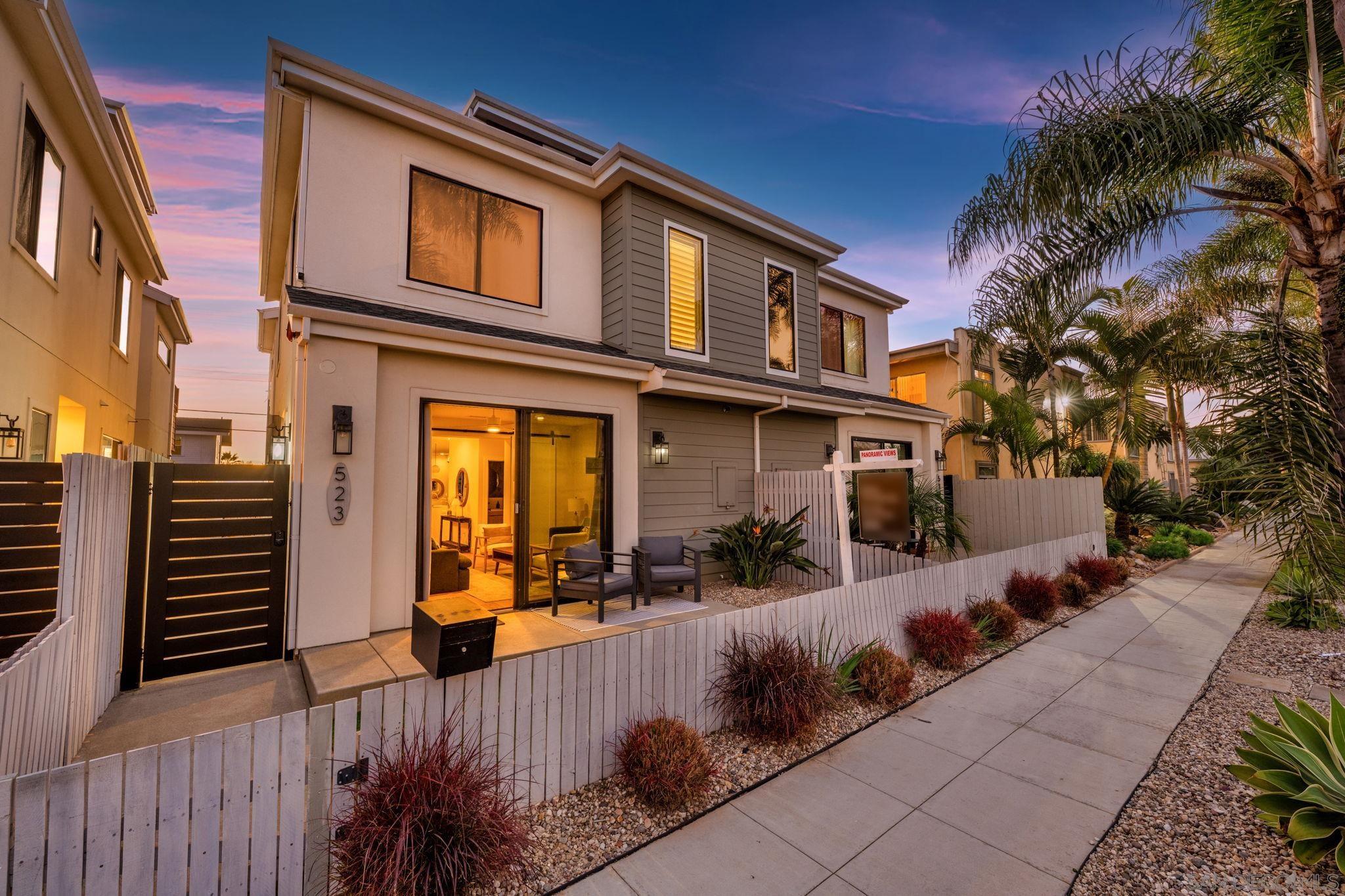 Detail Gallery Image 2 of 75 For 523 S Myers St, Oceanside,  CA 92054 - 4 Beds | 3/1 Baths