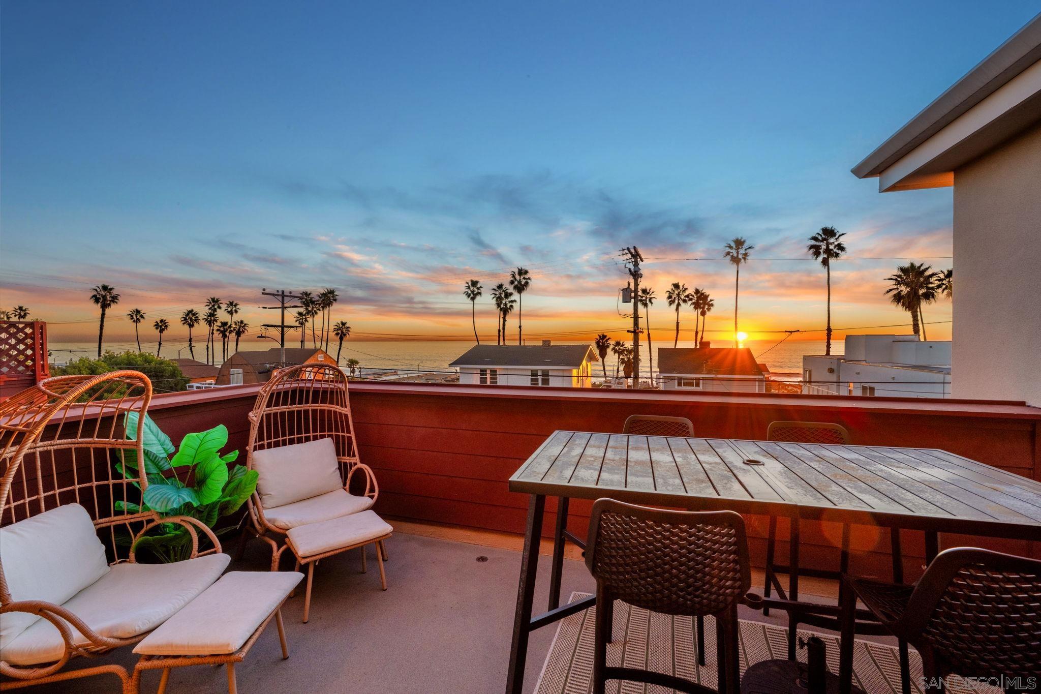 Detail Gallery Image 12 of 75 For 523 S Myers St, Oceanside,  CA 92054 - 4 Beds | 3/1 Baths