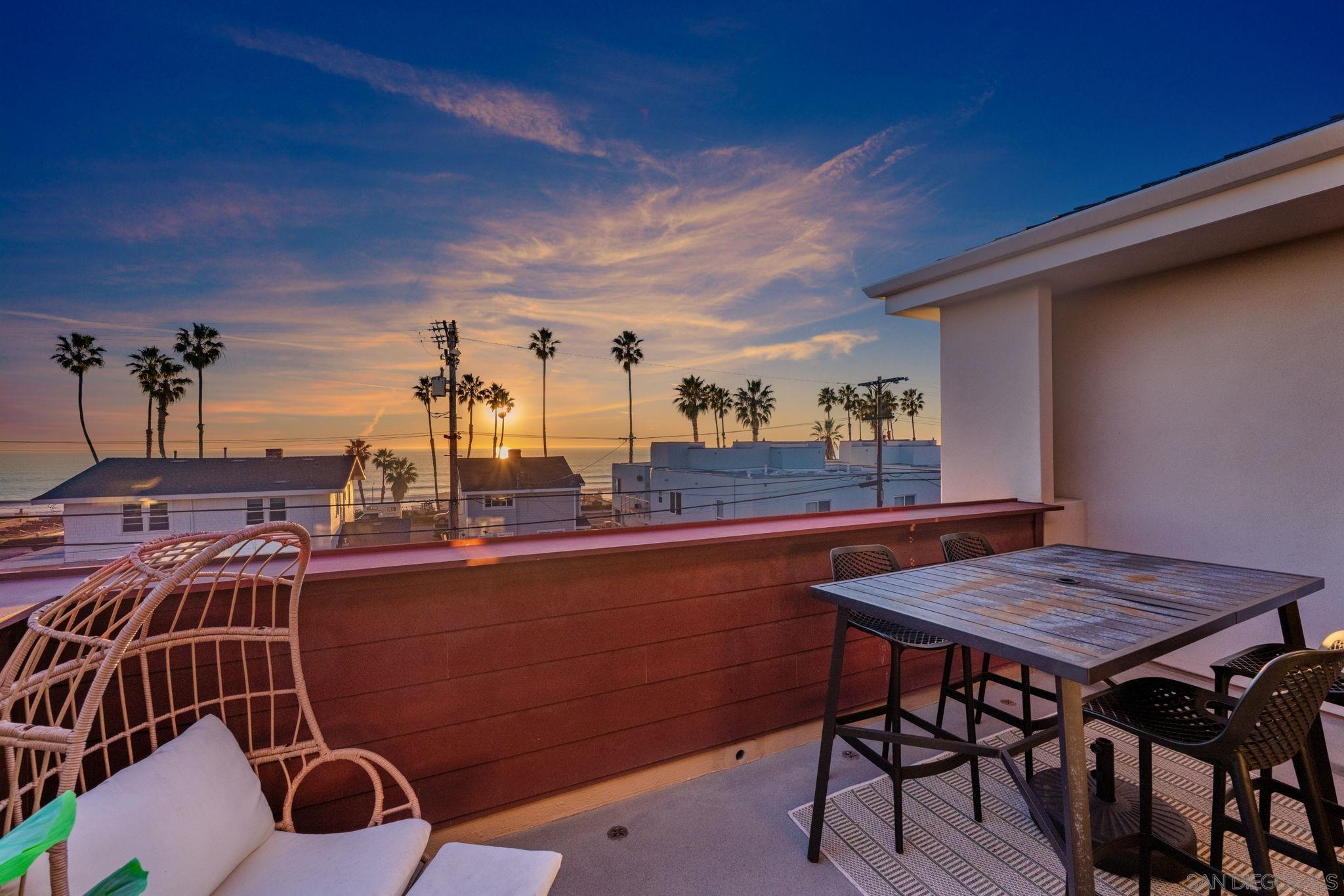 Detail Gallery Image 13 of 75 For 523 S Myers St, Oceanside,  CA 92054 - 4 Beds | 3/1 Baths