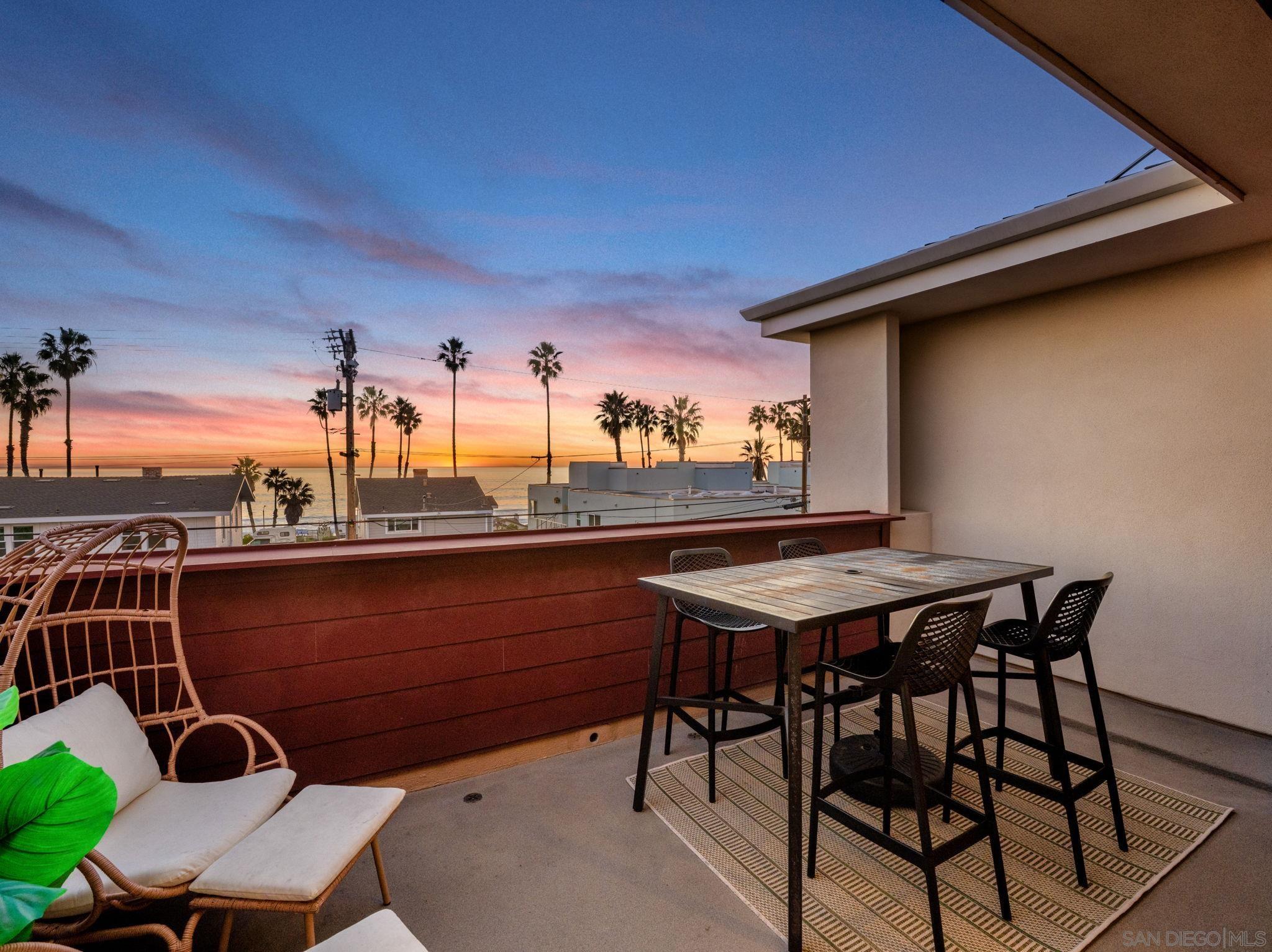 Detail Gallery Image 14 of 75 For 523 S Myers St, Oceanside,  CA 92054 - 4 Beds | 3/1 Baths
