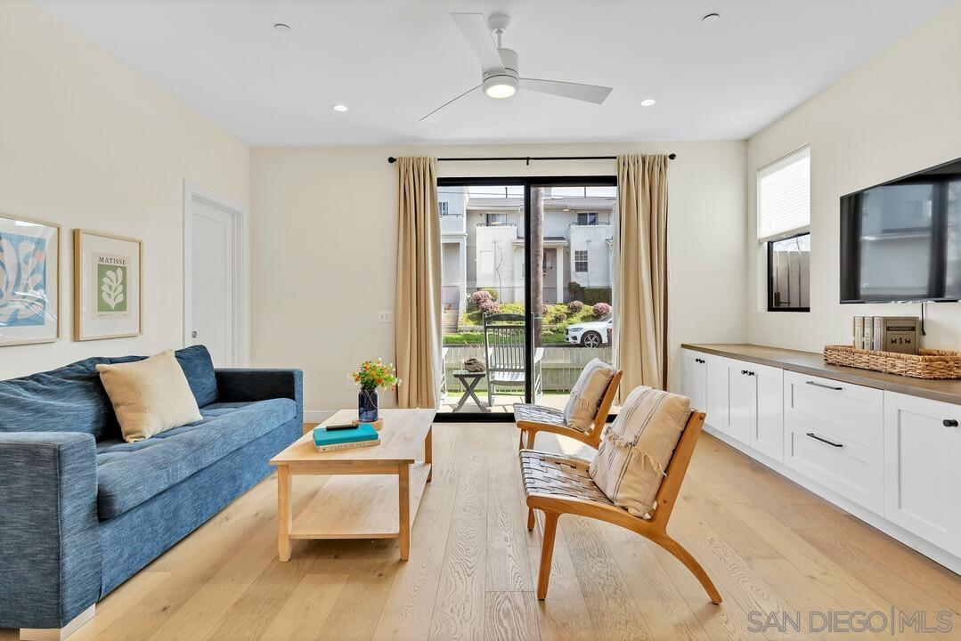 Detail Gallery Image 31 of 75 For 523 S Myers St, Oceanside,  CA 92054 - 4 Beds | 3/1 Baths