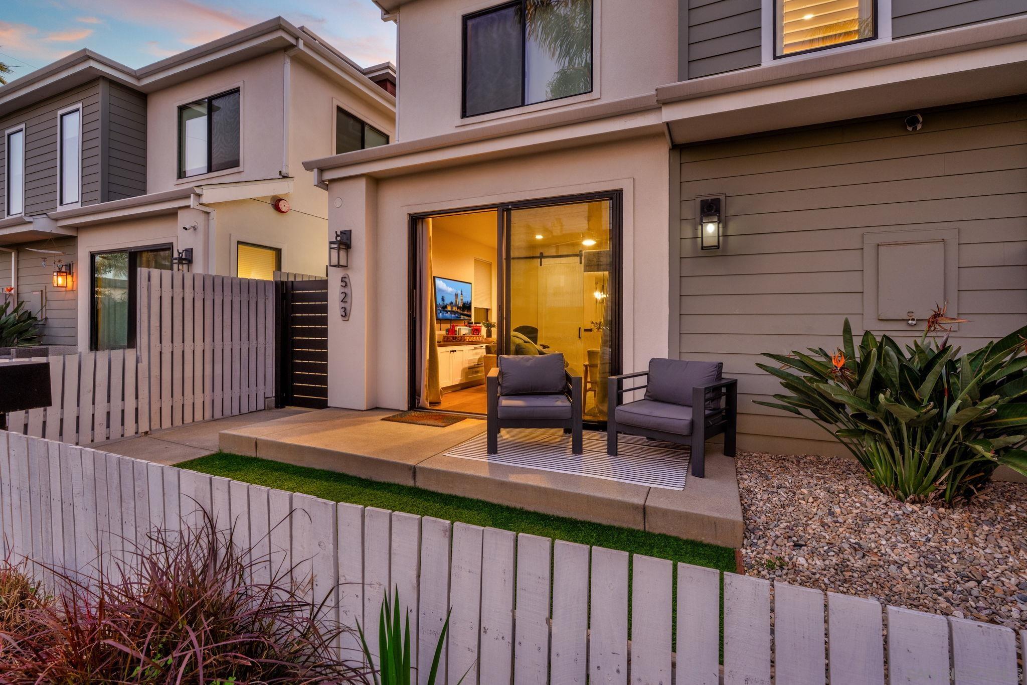 Detail Gallery Image 5 of 75 For 523 S Myers St, Oceanside,  CA 92054 - 4 Beds | 3/1 Baths