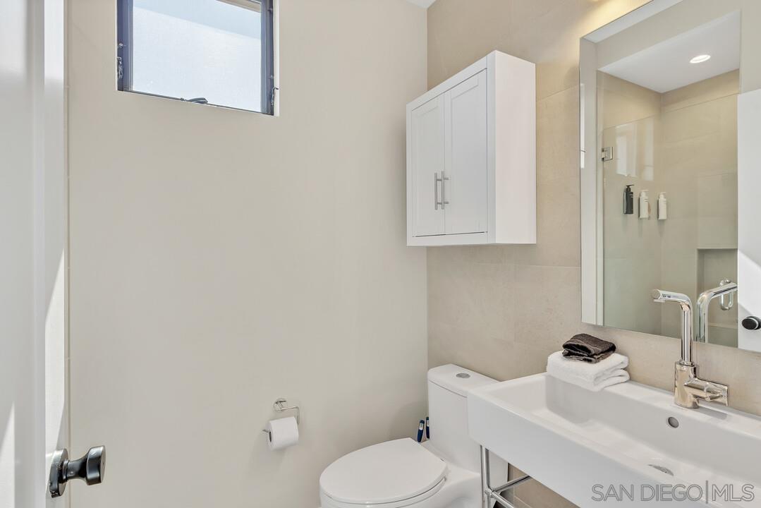 Detail Gallery Image 71 of 75 For 523 S Myers St, Oceanside,  CA 92054 - 4 Beds | 3/1 Baths