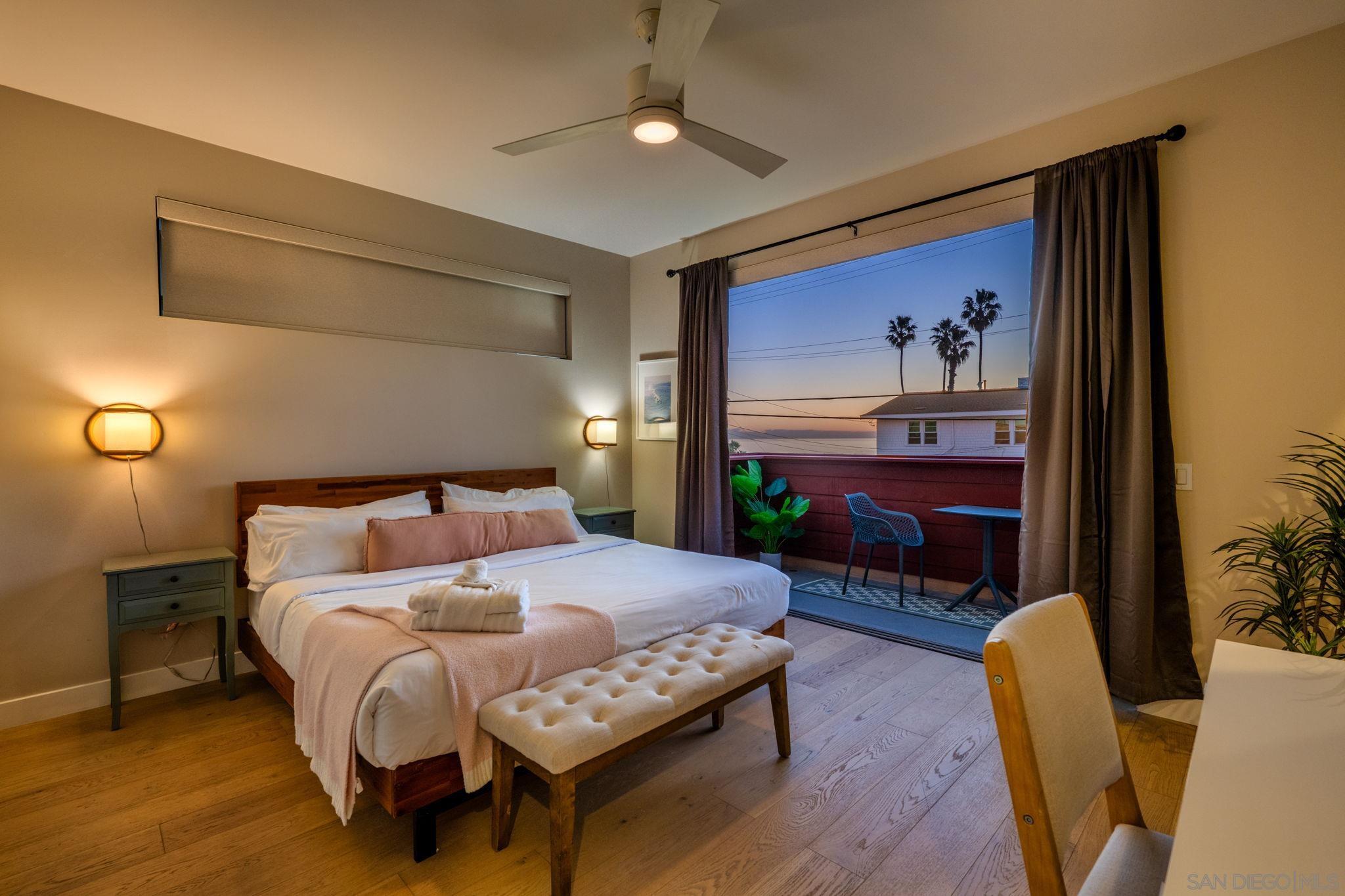 Detail Gallery Image 9 of 75 For 523 S Myers St, Oceanside,  CA 92054 - 4 Beds | 3/1 Baths