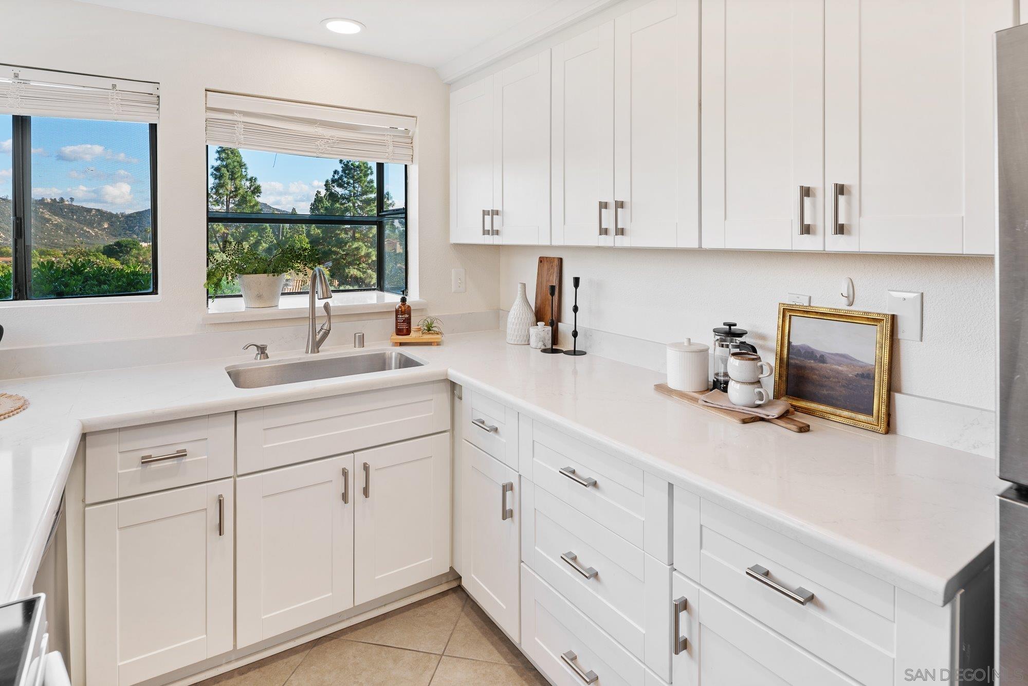 Detail Gallery Image 11 of 46 For 12290  Corte Sabio  #3101,  San Diego,  CA 92128 - 2 Beds | 2 Baths