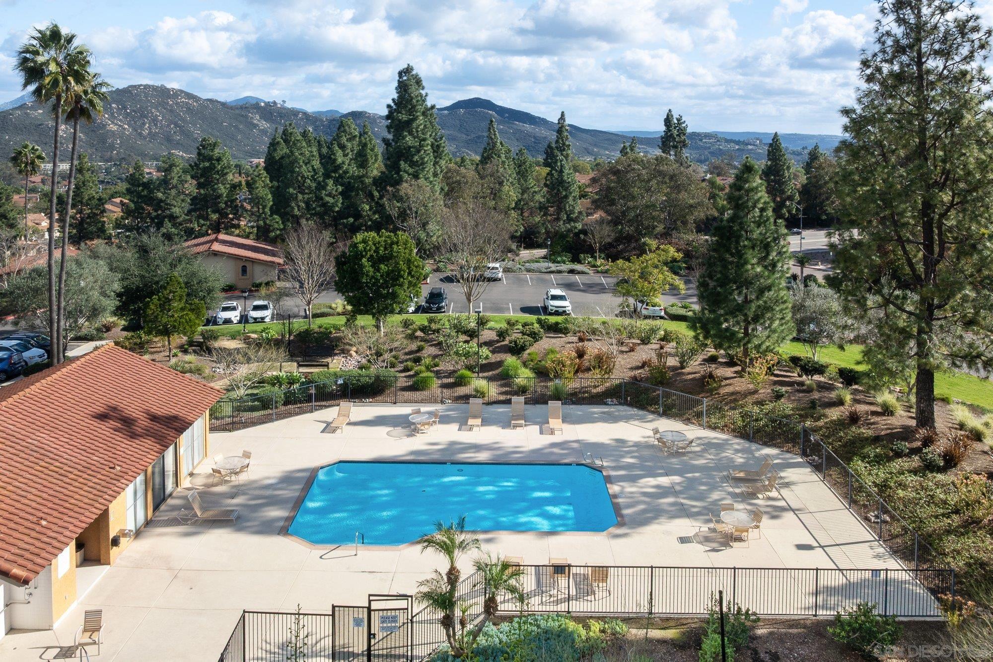 Detail Gallery Image 36 of 46 For 12290  Corte Sabio  #3101,  San Diego,  CA 92128 - 2 Beds | 2 Baths