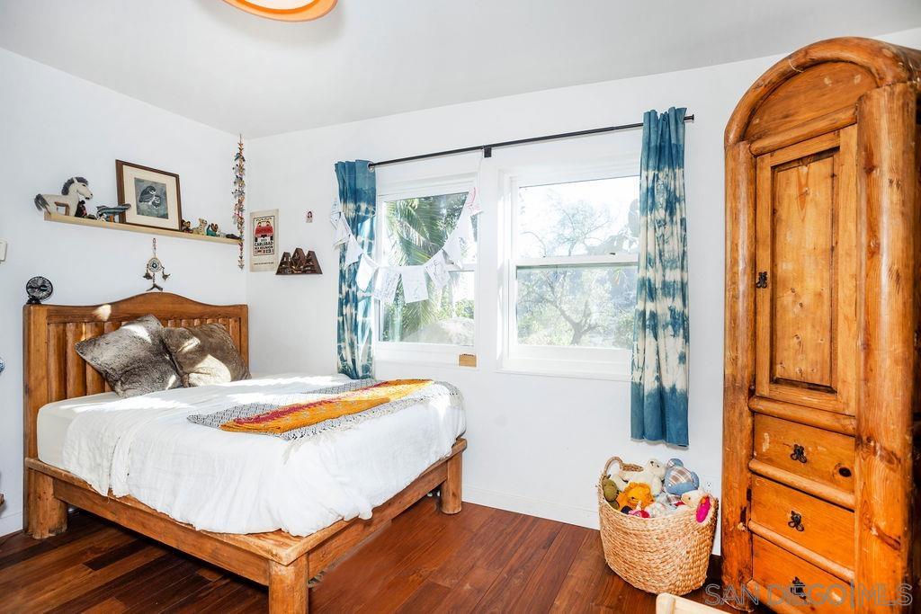 Detail Gallery Image 20 of 53 For 255  Hillside Place, El Cajon,  CA 92021 - 4 Beds | 3/1 Baths