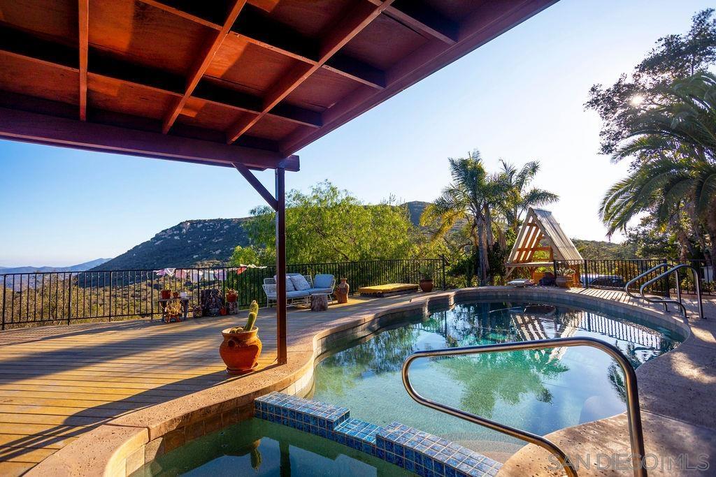 Detail Gallery Image 26 of 53 For 255  Hillside Place, El Cajon,  CA 92021 - 4 Beds | 3/1 Baths