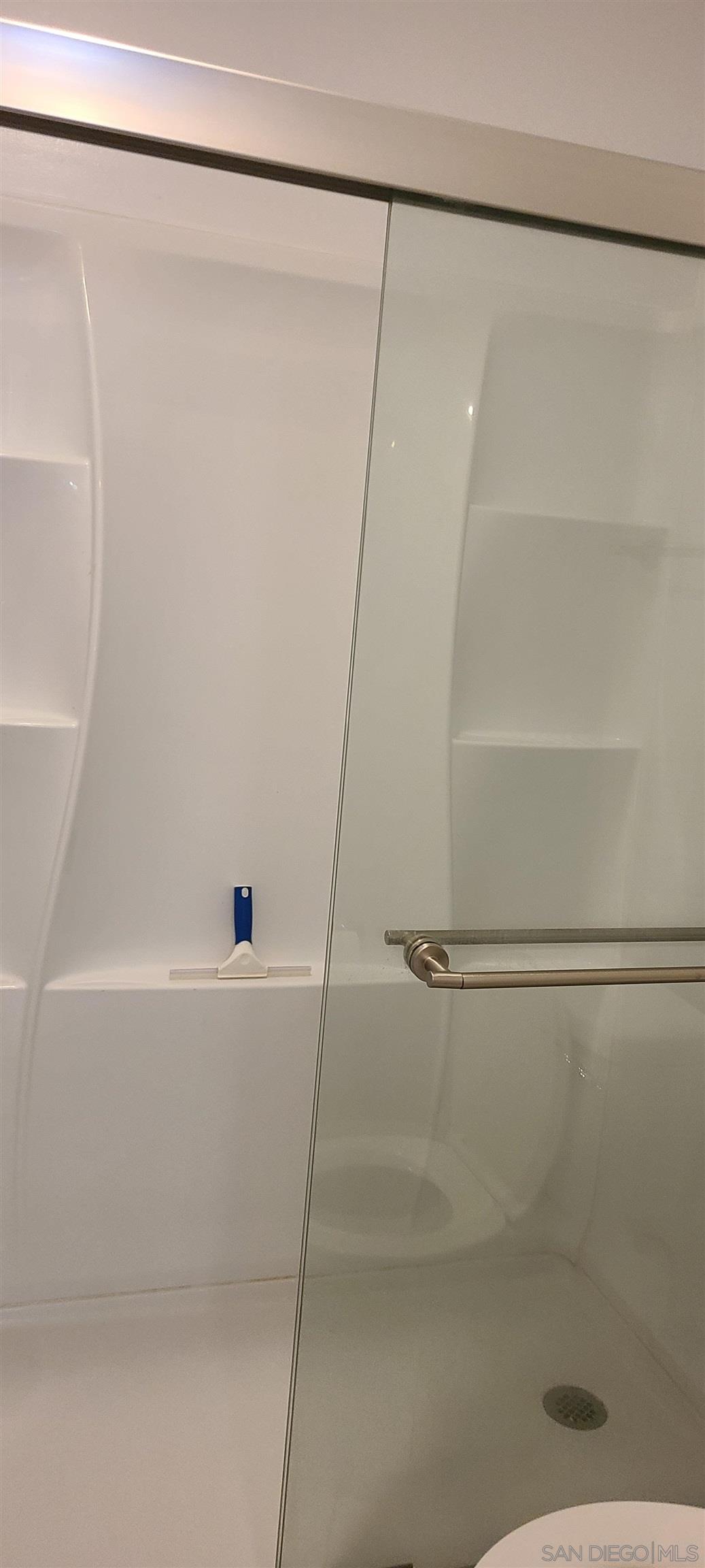 Detail Gallery Image 22 of 42 For 1395  Caminito Gabaldon  #C,  San Diego,  CA 92108 - 2 Beds | 1 Baths