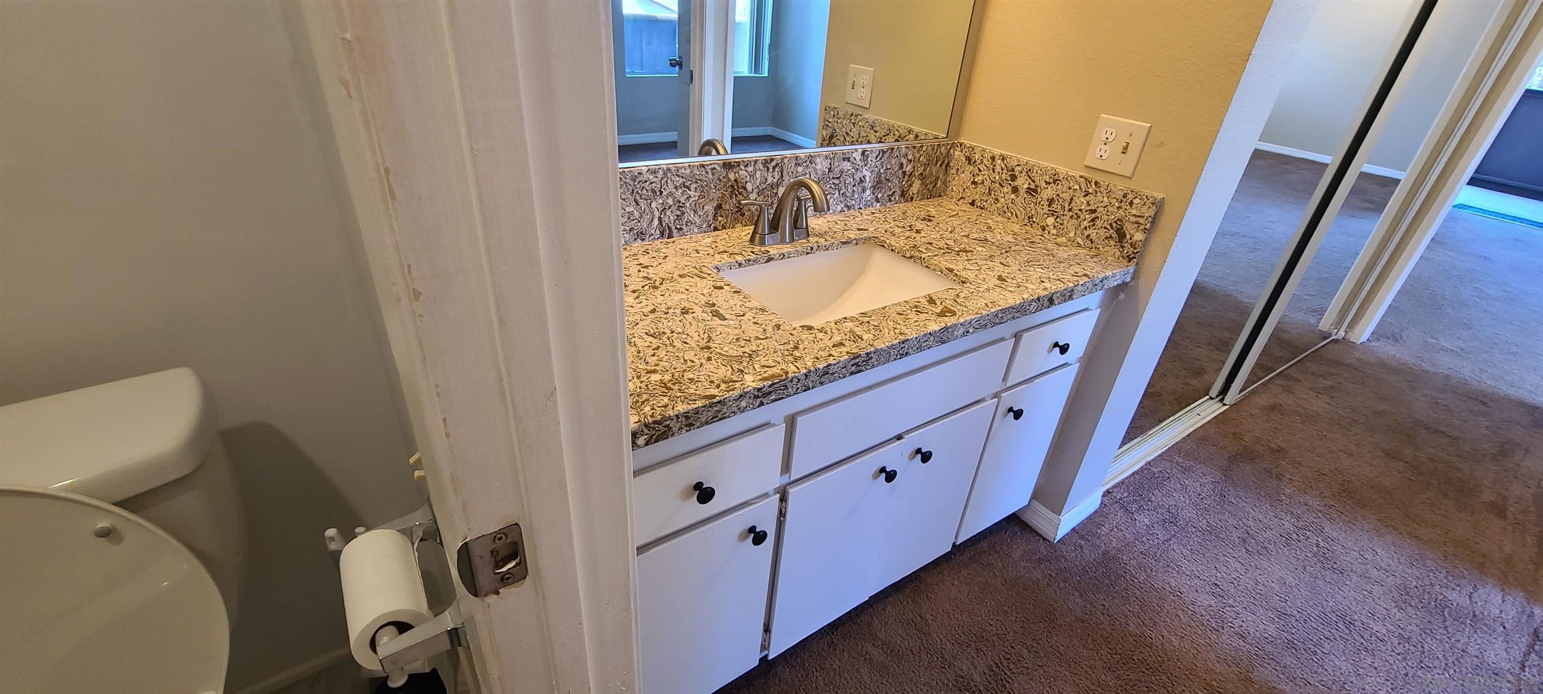 Detail Gallery Image 27 of 42 For 1395  Caminito Gabaldon  #C,  San Diego,  CA 92108 - 2 Beds | 1 Baths