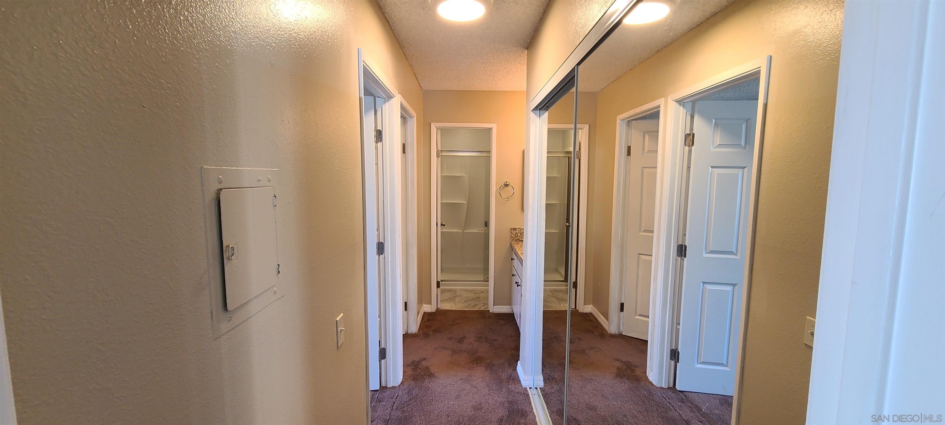 Detail Gallery Image 32 of 42 For 1395  Caminito Gabaldon  #C,  San Diego,  CA 92108 - 2 Beds | 1 Baths