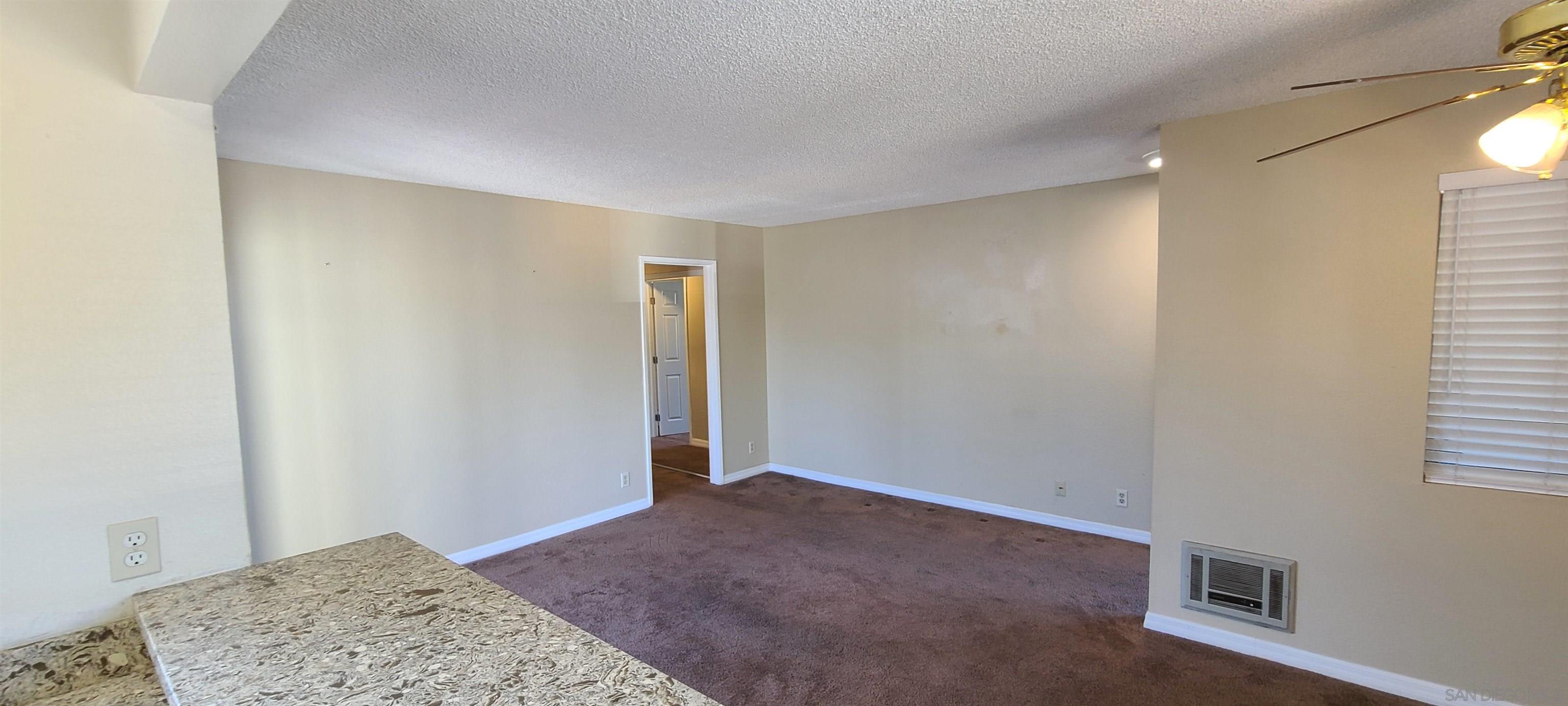 Detail Gallery Image 37 of 42 For 1395  Caminito Gabaldon  #C,  San Diego,  CA 92108 - 2 Beds | 1 Baths