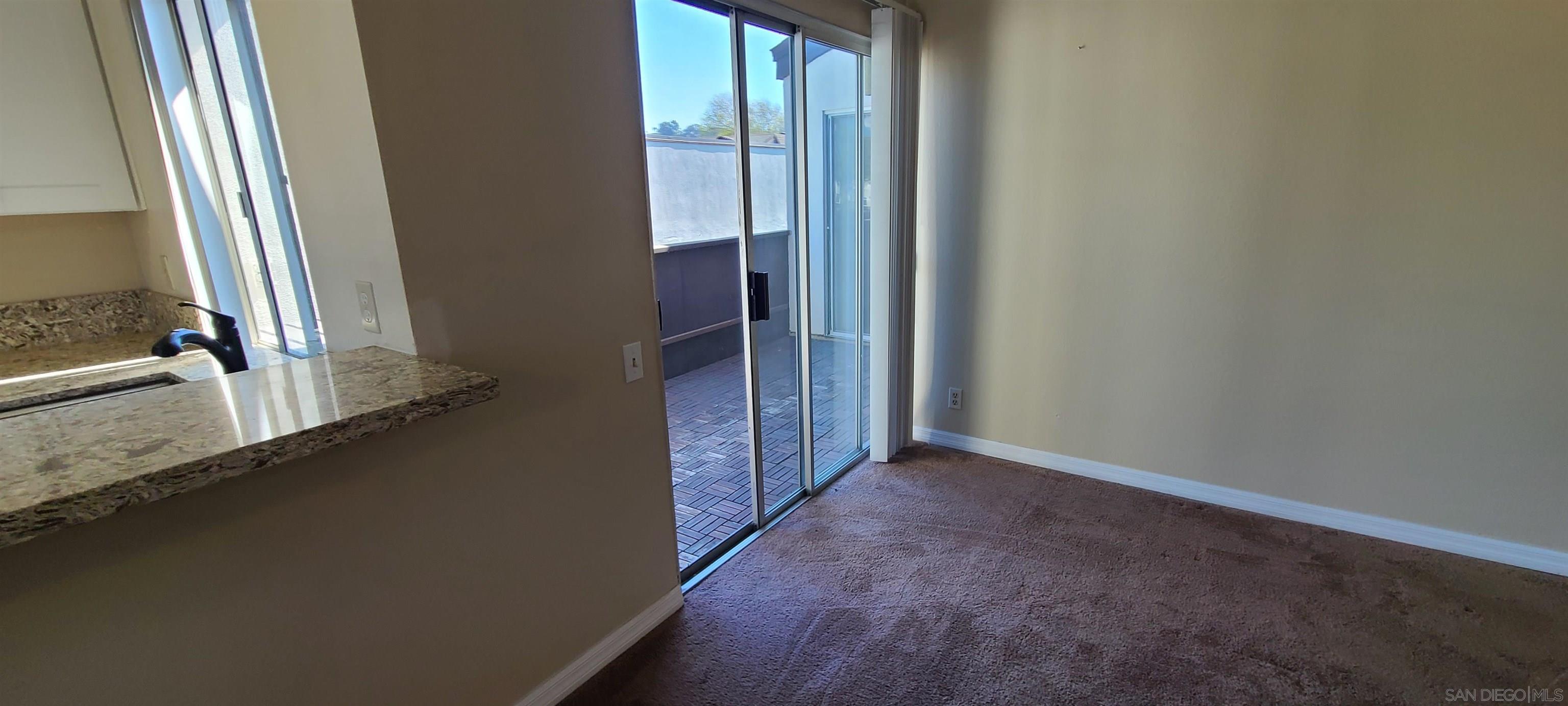 Detail Gallery Image 39 of 42 For 1395  Caminito Gabaldon  #C,  San Diego,  CA 92108 - 2 Beds | 1 Baths