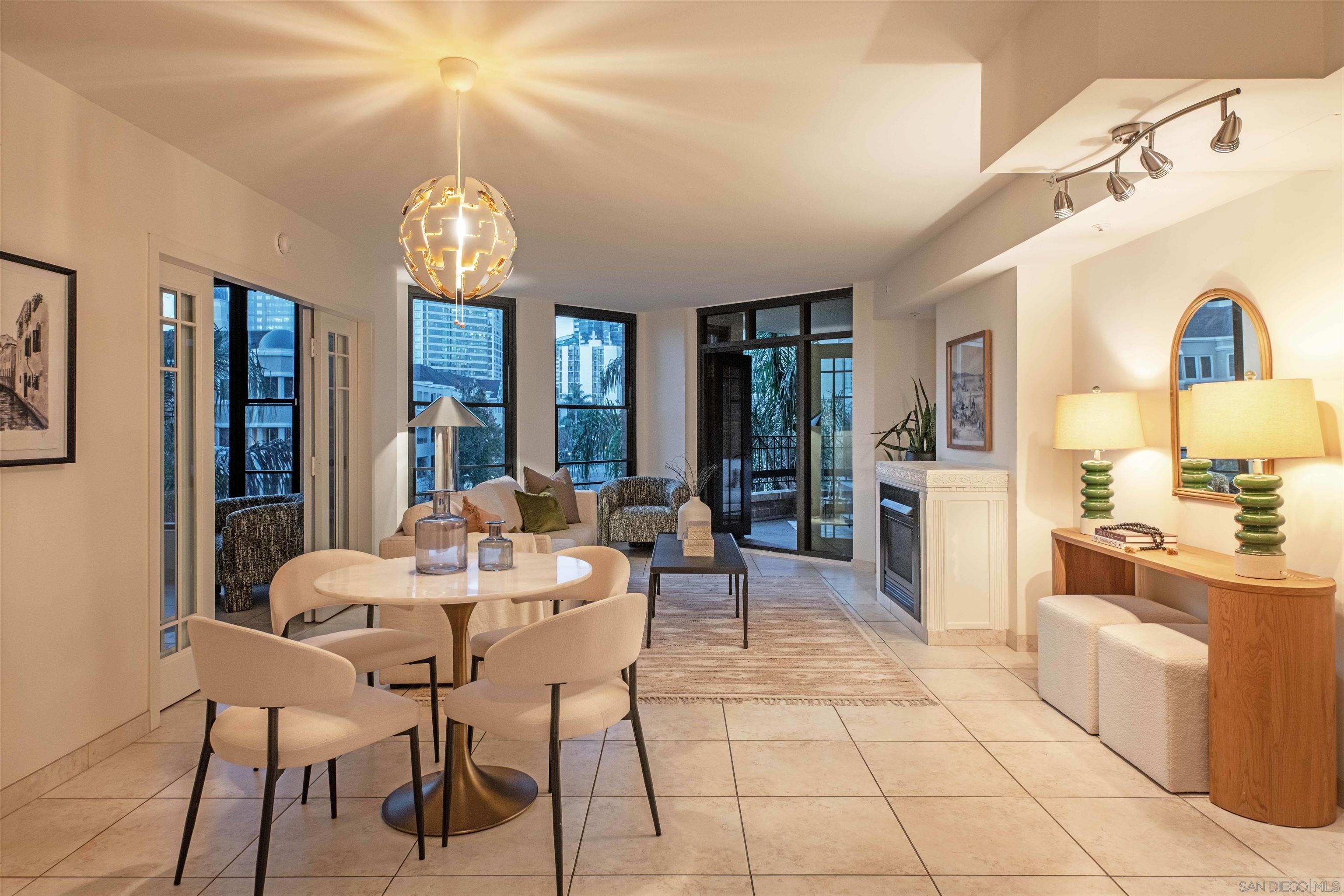 Detail Gallery Image 1 of 50 For 500 W Harbor Drive  #413,  San Diego,  CA 92101 - 2 Beds | 2 Baths