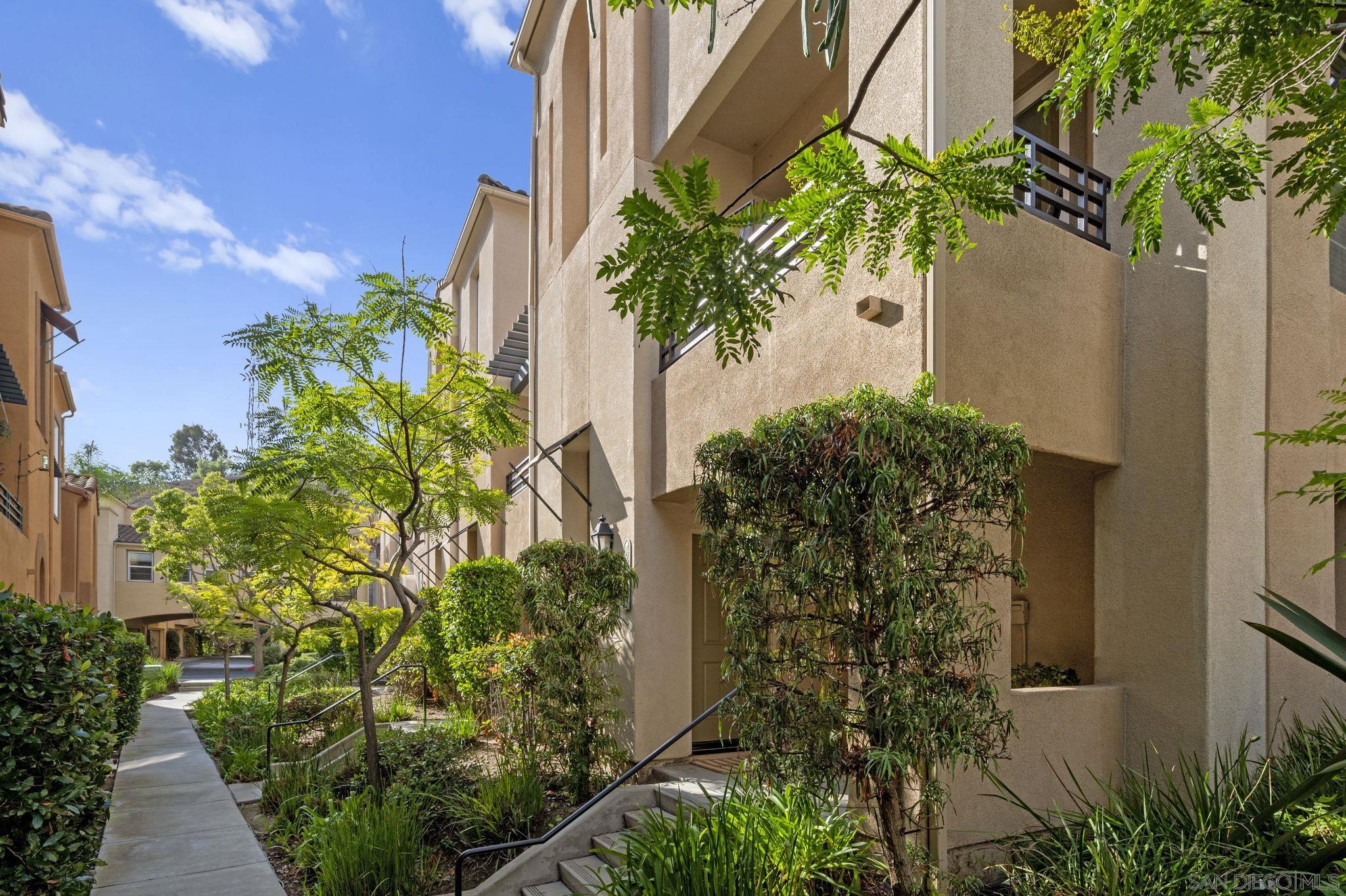 Detail Gallery Image 21 of 32 For 2847  Escala Cir, San Diego,  CA 92108 - 3 Beds | 3 Baths