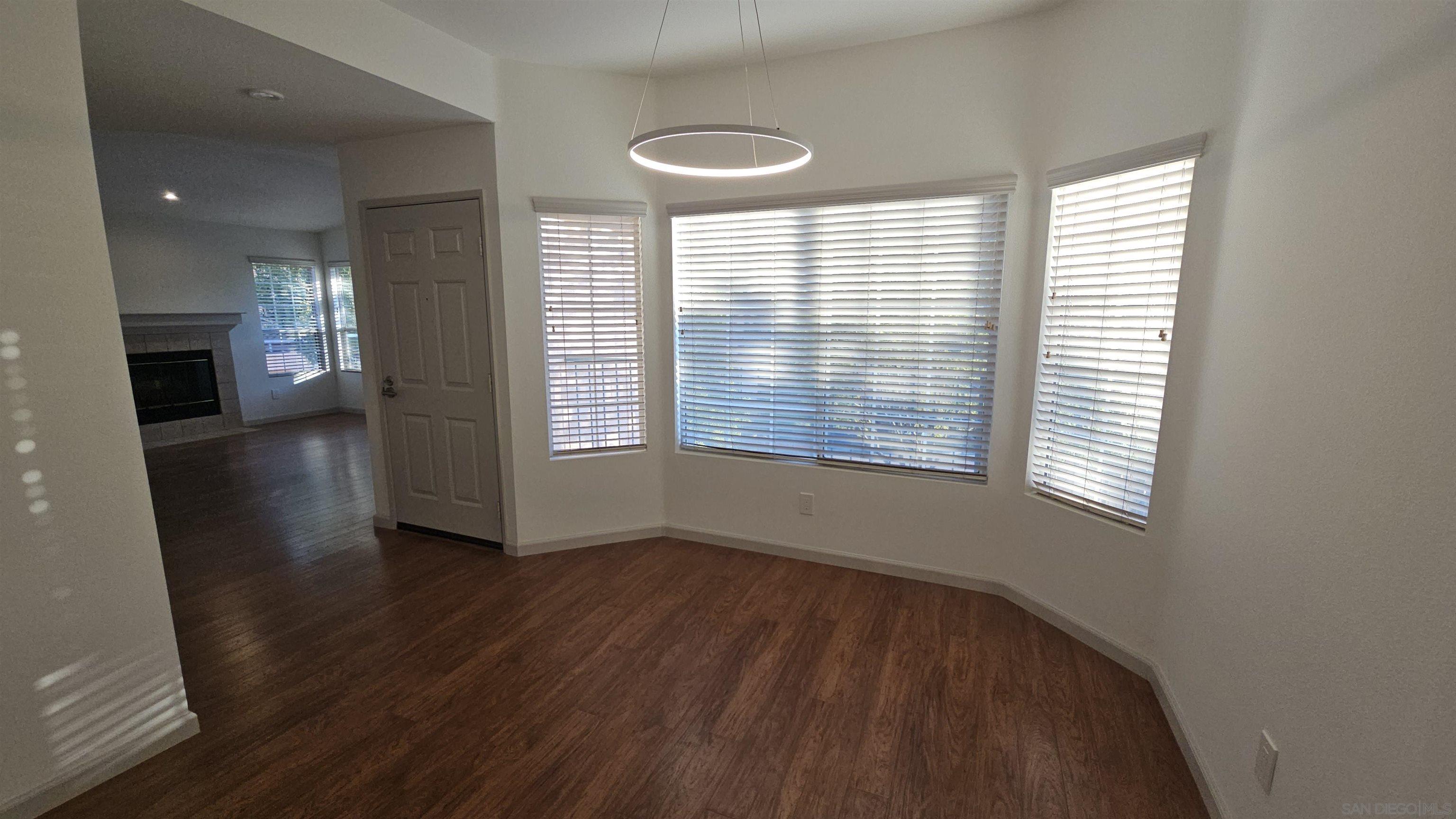 Detail Gallery Image 16 of 53 For 18523  Caminito Pasadero  355, San Diego,  CA 92128 - 2 Beds | 2 Baths