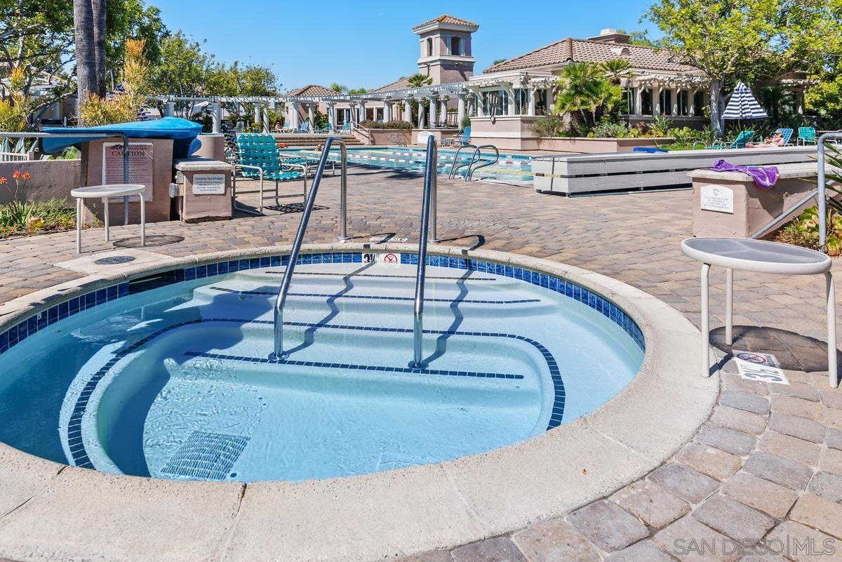 Detail Gallery Image 42 of 53 For 18523  Caminito Pasadero  355, San Diego,  CA 92128 - 2 Beds | 2 Baths