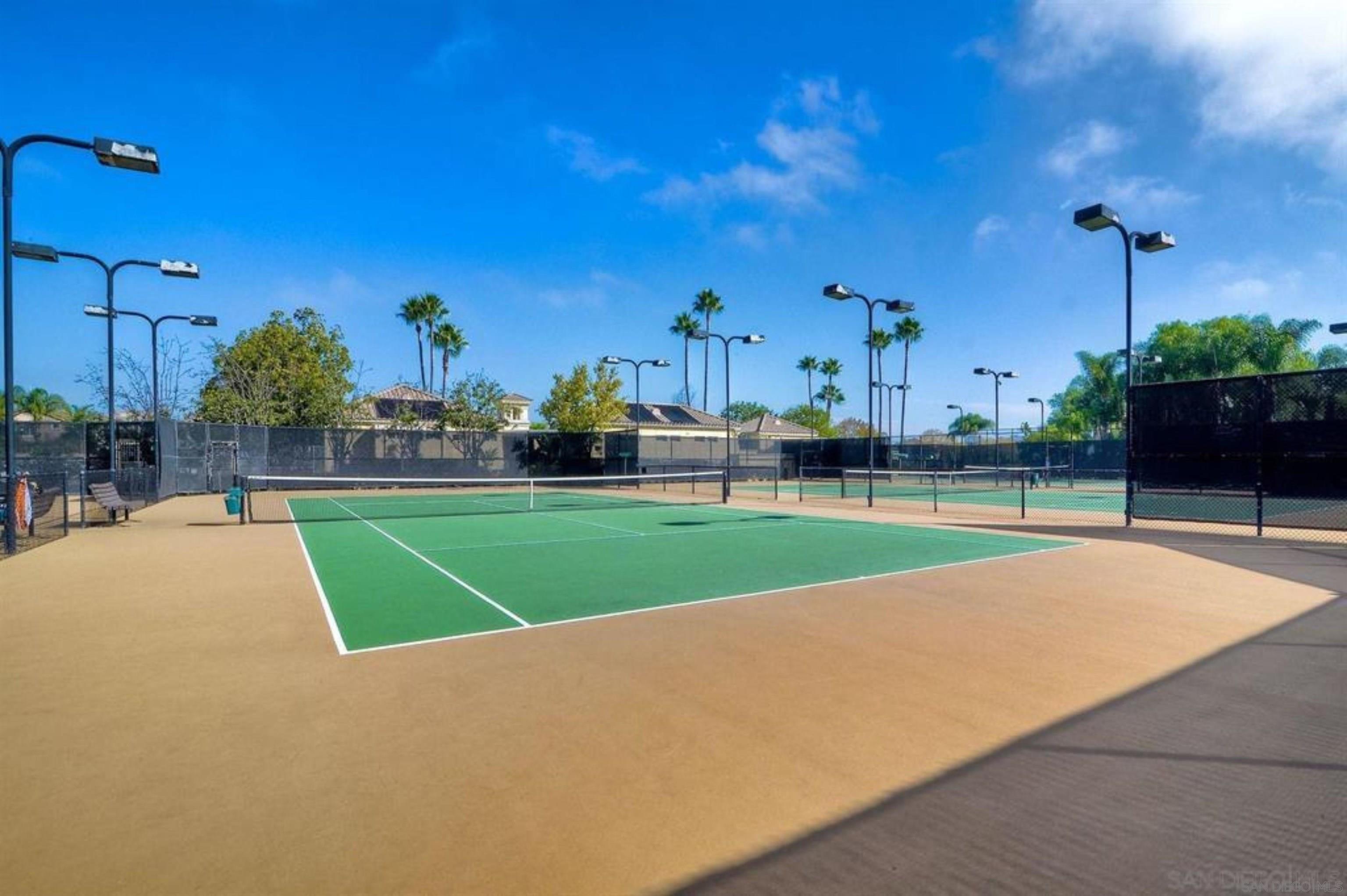 Detail Gallery Image 43 of 53 For 18523  Caminito Pasadero  355, San Diego,  CA 92128 - 2 Beds | 2 Baths