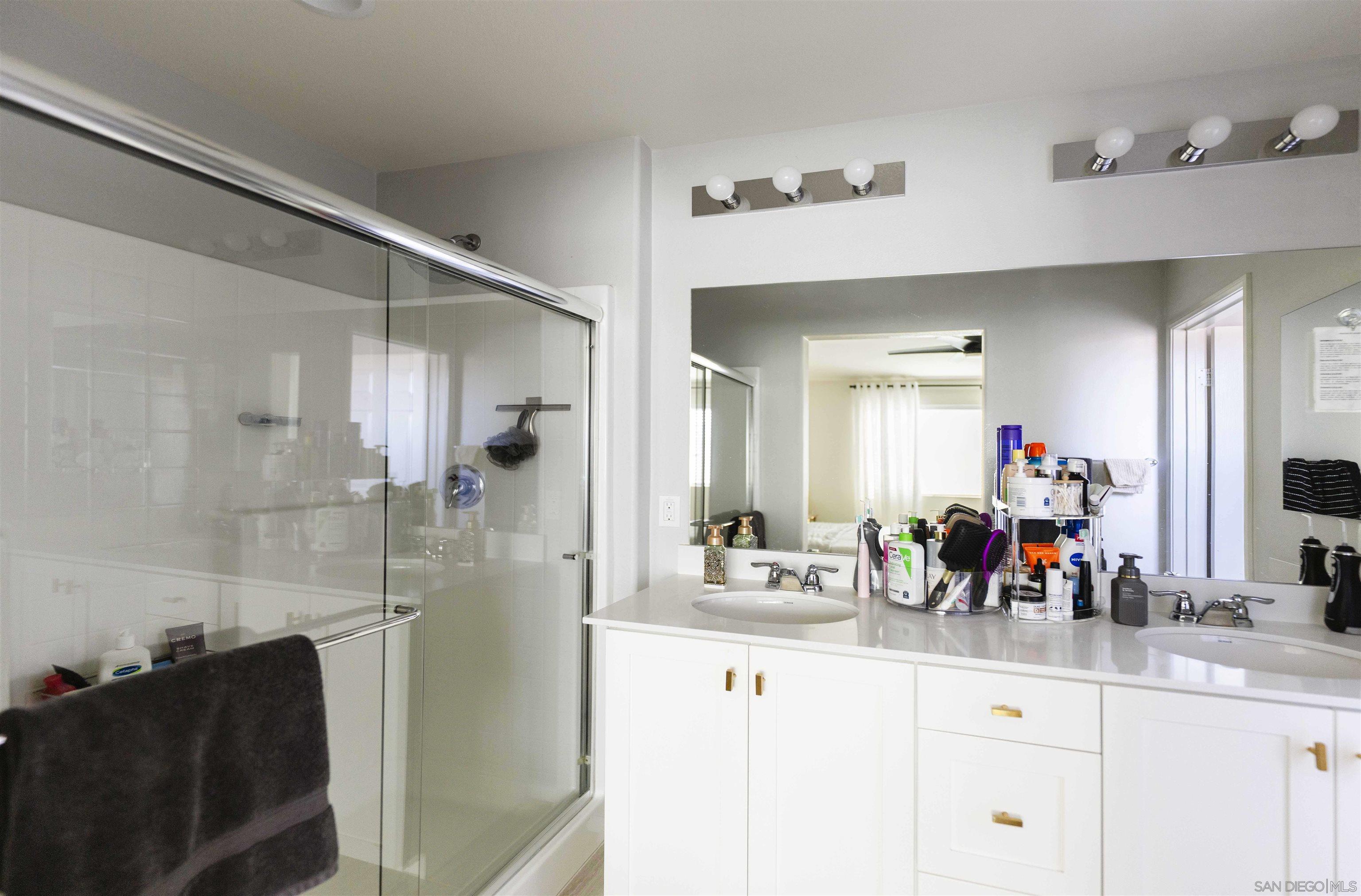 Detail Gallery Image 15 of 73 For 29137  Red Alder, Lake Elsinore,  CA 92530 - 3 Beds | 2/1 Baths