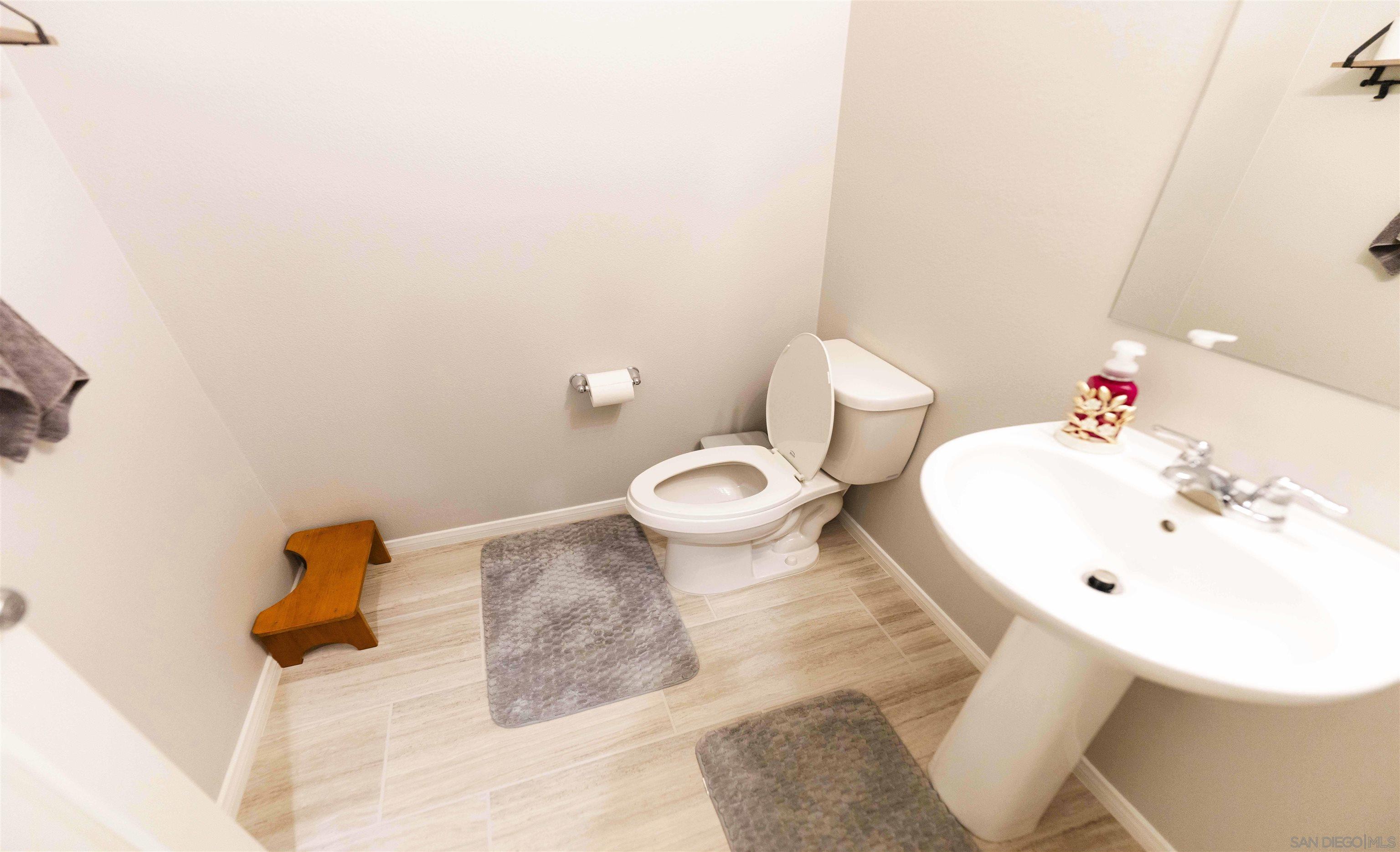 Detail Gallery Image 29 of 73 For 29137  Red Alder, Lake Elsinore,  CA 92530 - 3 Beds | 2/1 Baths